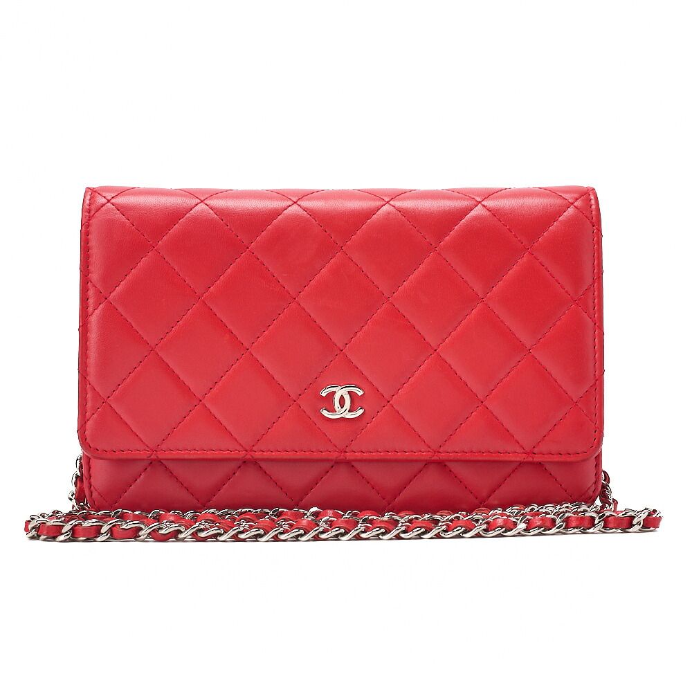 CHANEL シャネル　マトラッセ 　チェーンウォレット　ラムスキン　赤　 シルバー金具 ブランド【中古】【送料無料】