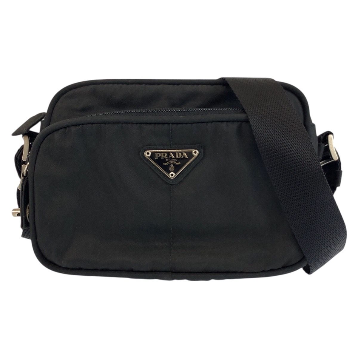 PRADA プラダ テスート 三角ロゴプレート ブラック 黒 シルバー金具