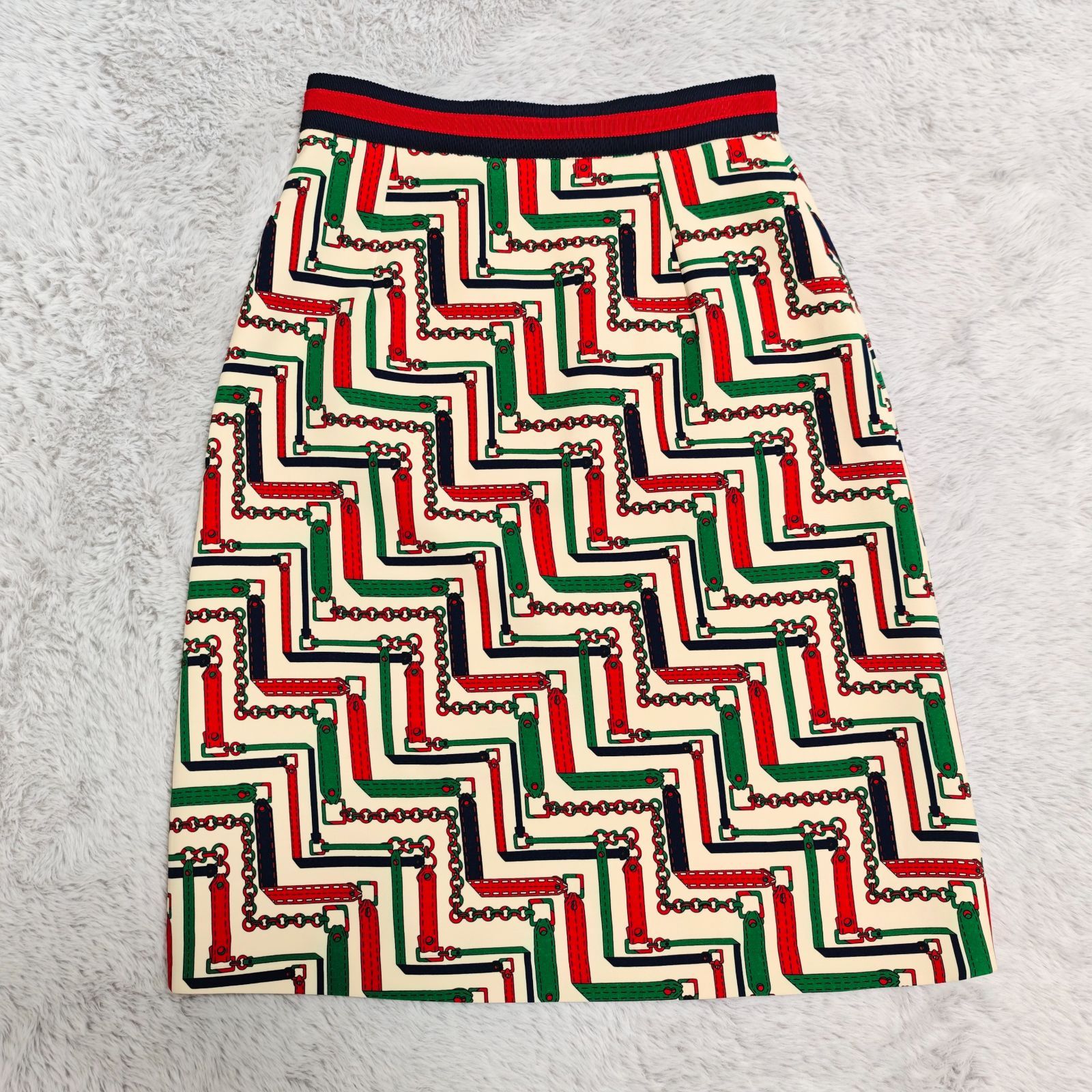 GUCCI グッチ チェーンベルト柄 タイトスカート アイボリー×グリーン