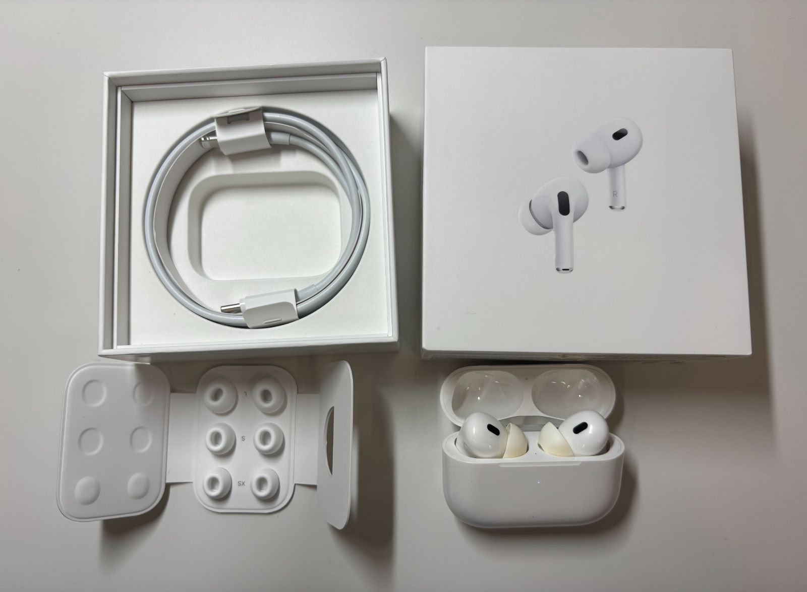 Apple AirPods Pro 第2世代 MQD83J/A 清掃消毒済 - メルカリ