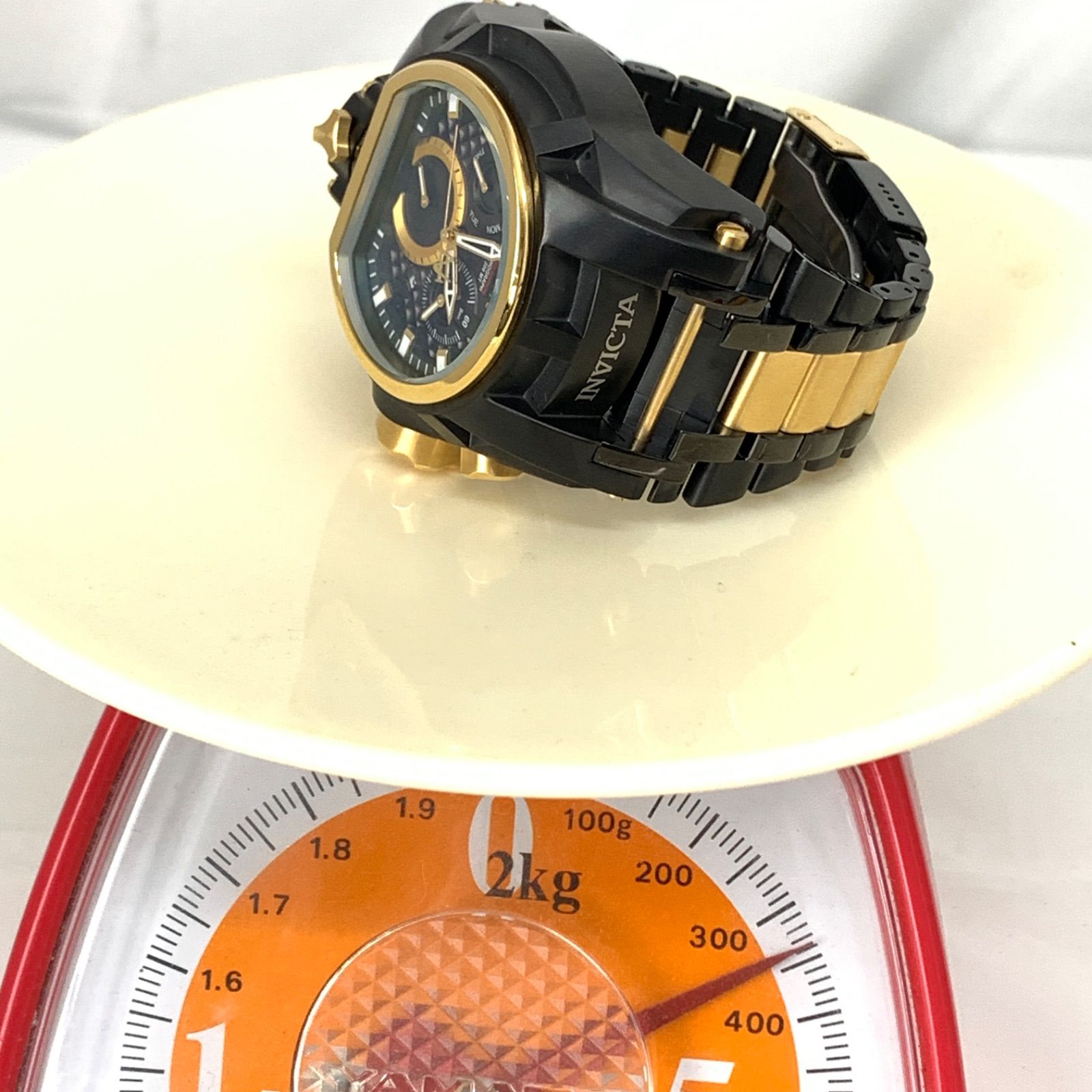 中古美品】INVICTA インビクタ ボルトゼウス 28410 クオーツ 腕時計 