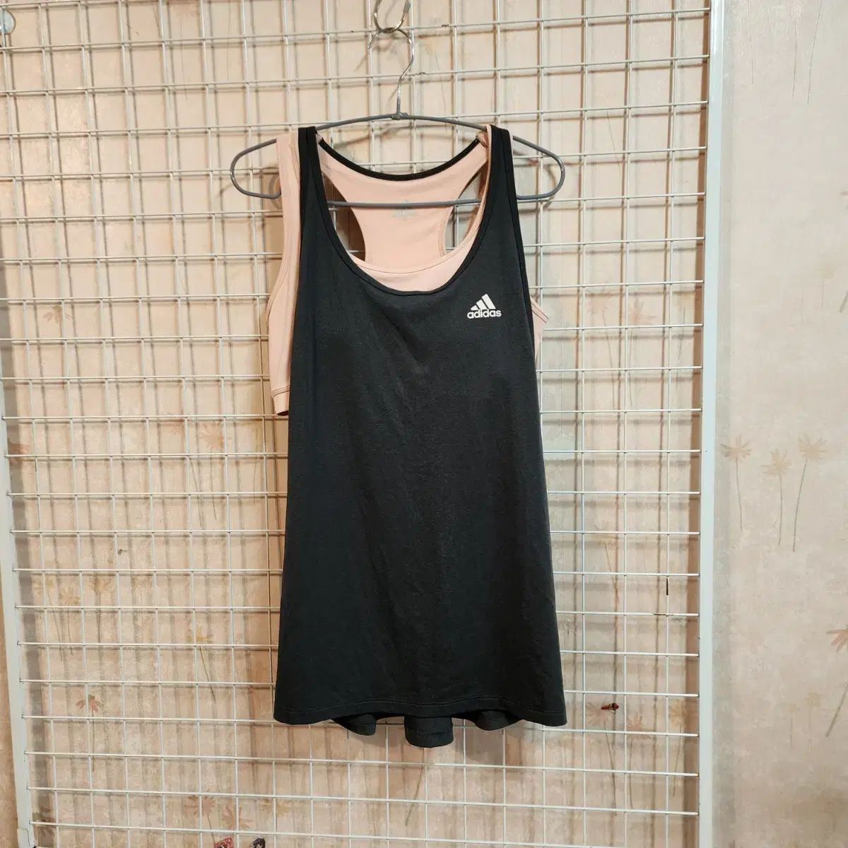 sporty&rich スポーツタンクトップ adidas SPORTY & RICH TANK TOP
