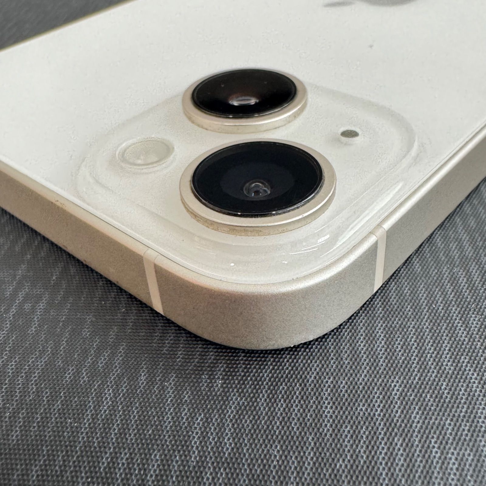 SIMロック解除済 iPhone 14 128GB スターライト MPUQ3J/A - メルカリ