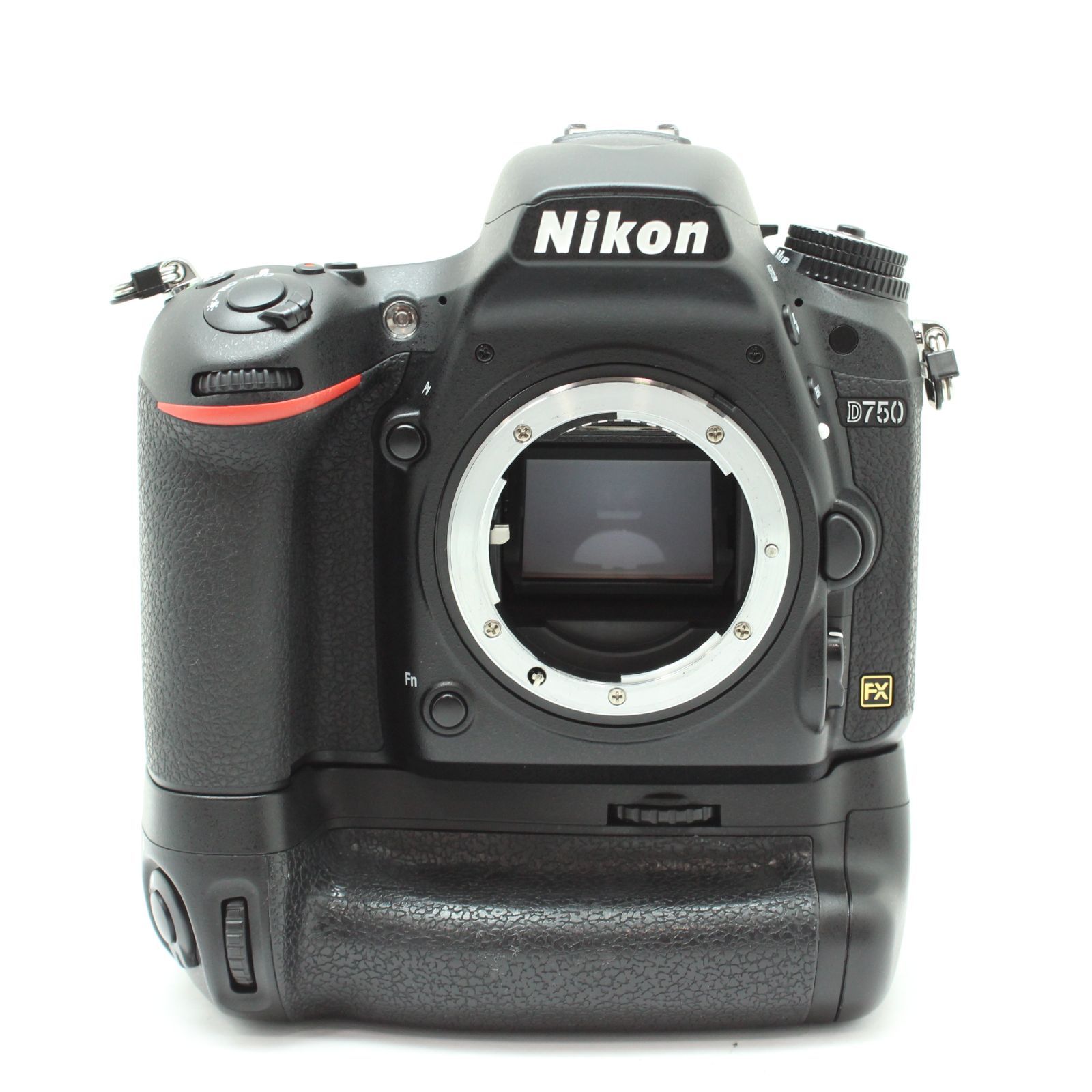Nikon D750 一眼レフカメラ 本体+MB-D16 Nikon D750 MB-D16付 - メルカリ