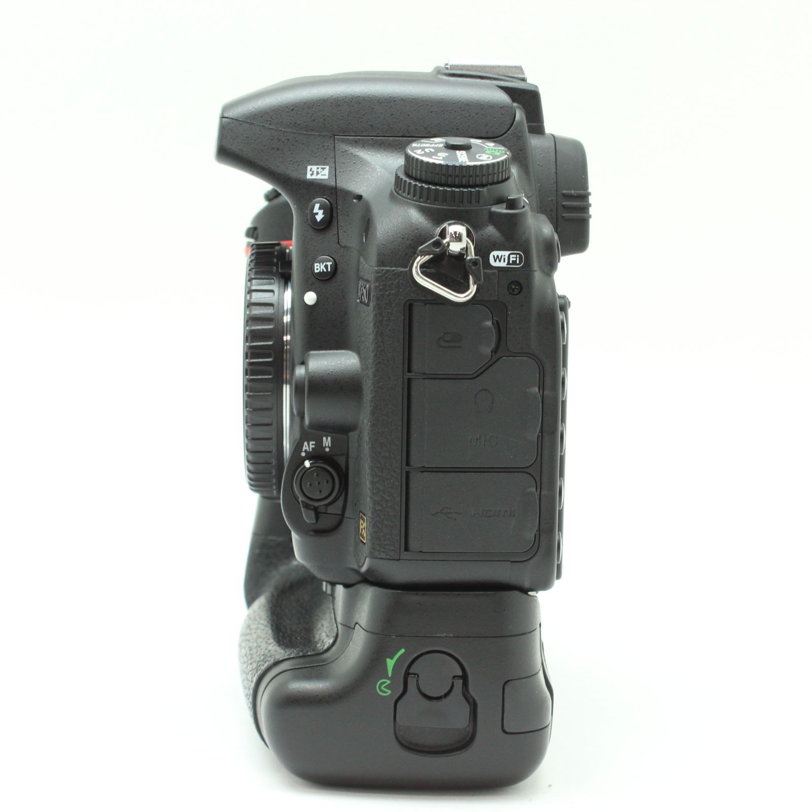 Nikon D750 MB-D16付 - メルカリ