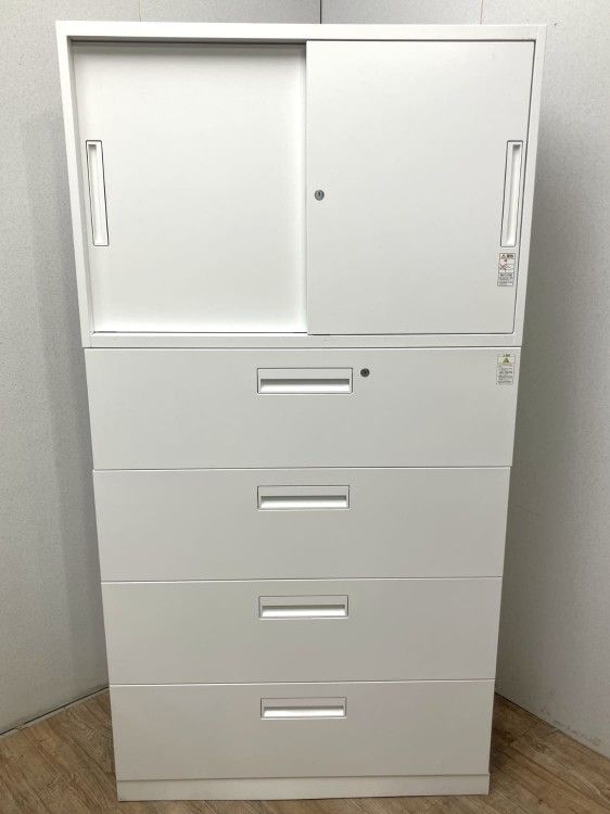 【中古品】コクヨ エディアシリーズ 4段ラテラル・引違い上下書庫 上段BWUH-H229SAWNN/下段BWU-L5A59SAWNN 上2022・下2025年製 ホワイト 37,700円