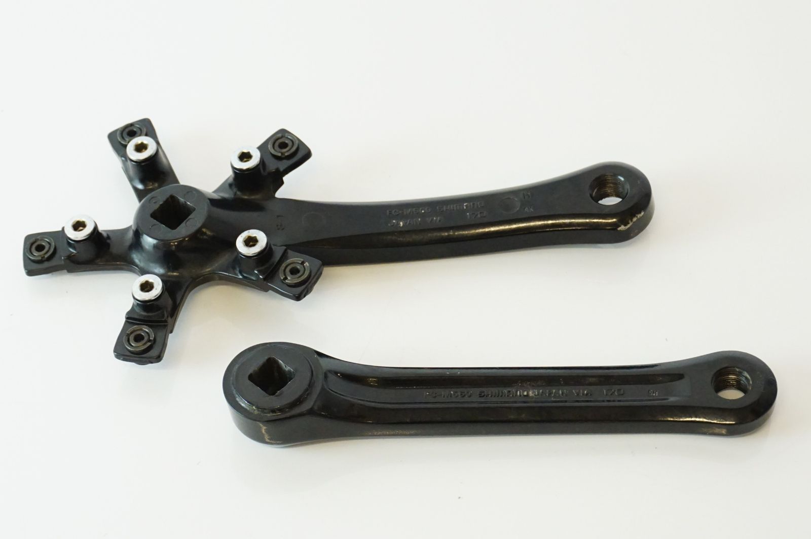 SHIMANO 「シマノ」 DEORE LX FC-M560 170mm PCD110 クランクセット