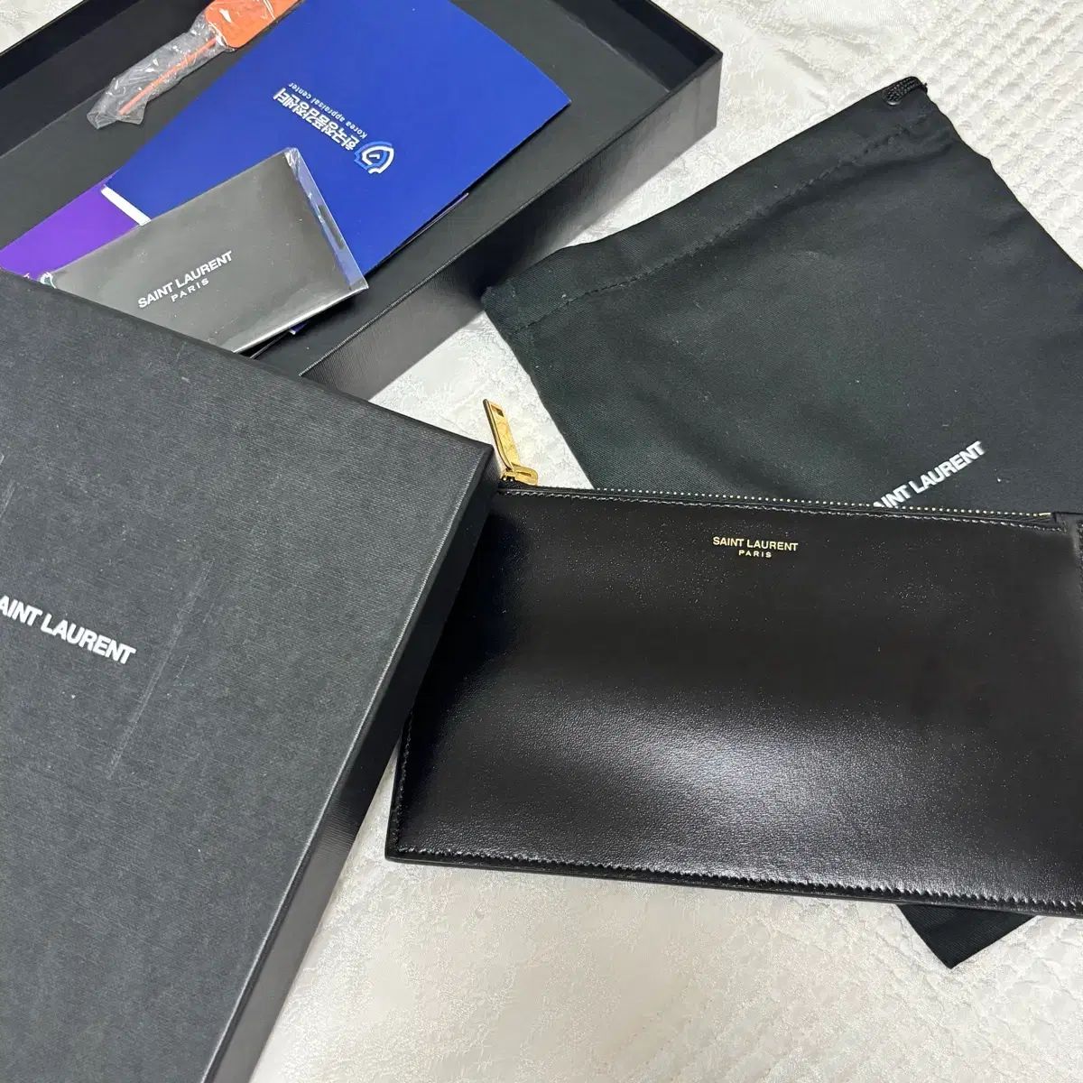 クラッチバッグ YSLロゴ SAINT LAURENT サンローラン イブサンローラン 
