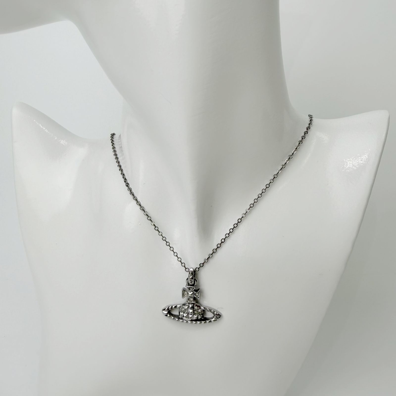 中古】Vivienne Westwood ヴィヴィアンウエストウッド オーブ