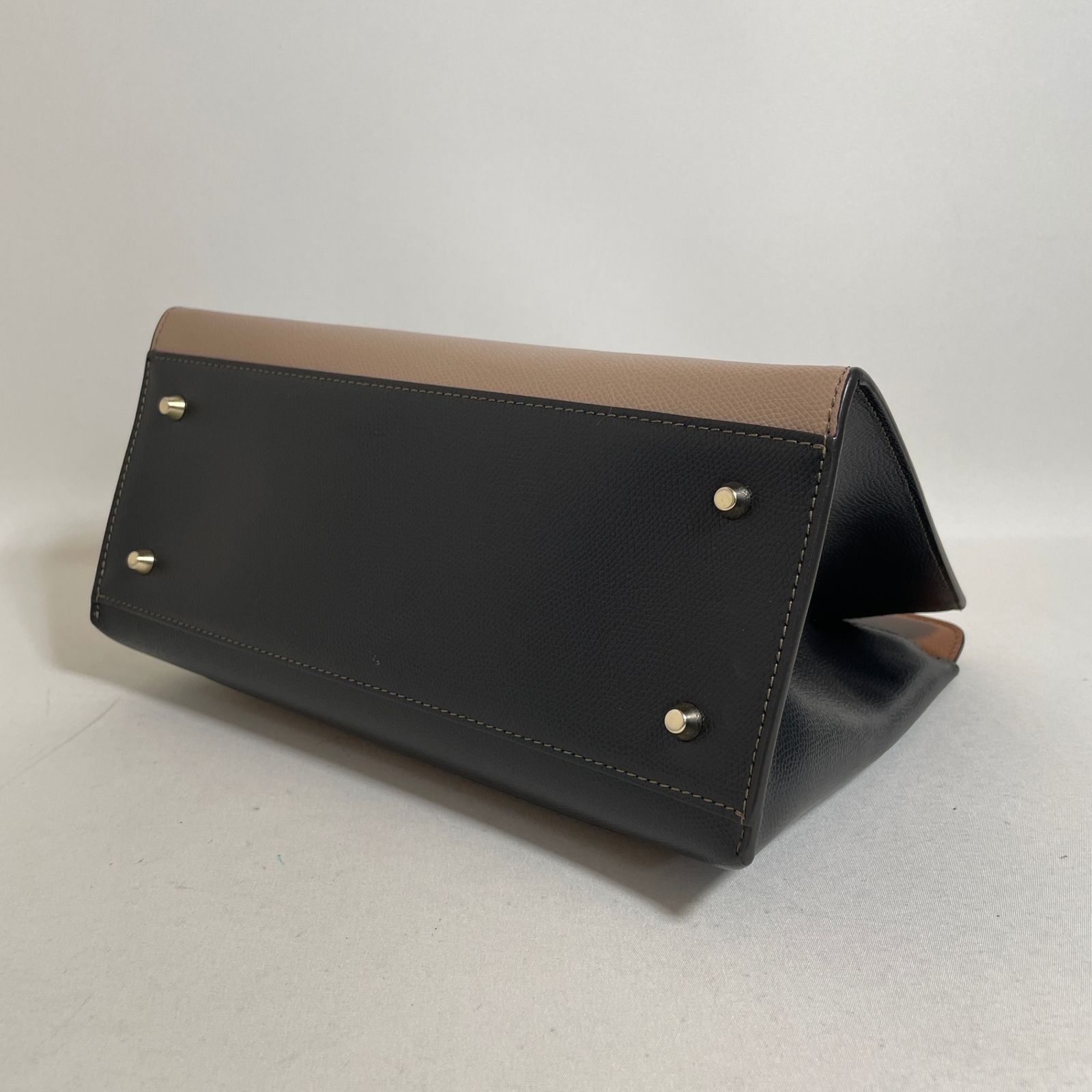 2606-202｜美品｜フルラ 2WAYハンドバッグ マルチカラー ターンロック