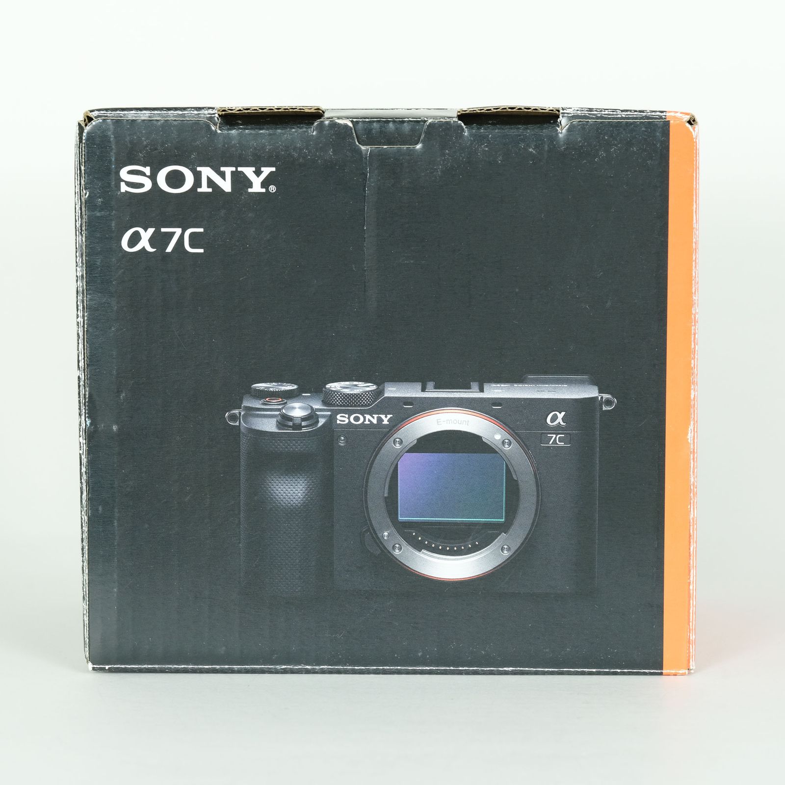 【シャッター回数わずか5524回】SONY α7C ボディ ILCE-7C 美品 | シャッター数4,450回] SONY α7C（ILCE-7C） [ボディ シルバー