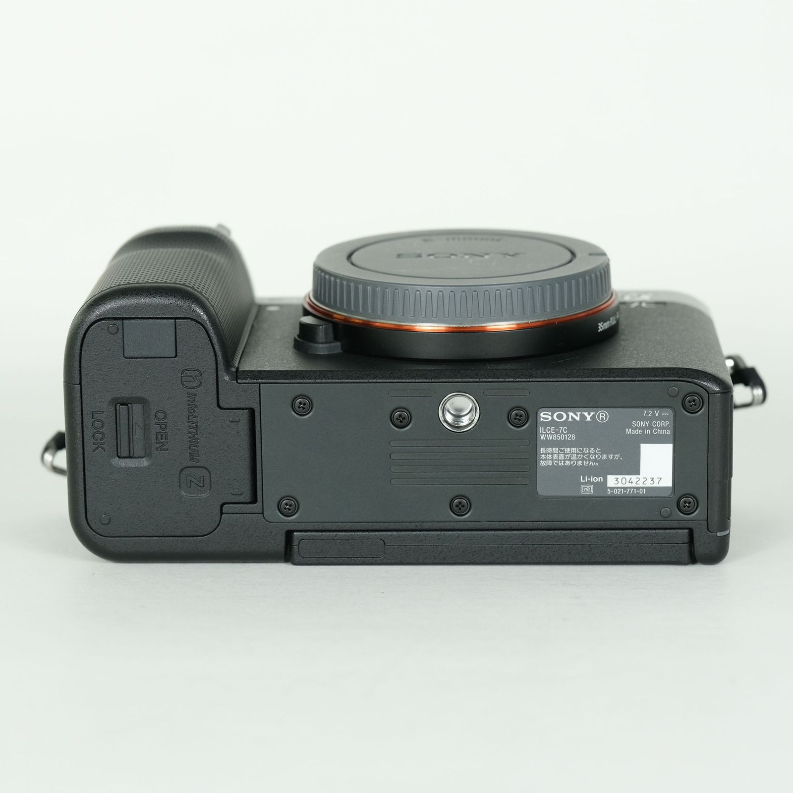 【シャッター数 5026回】α7C ILCE-7C ボディ ソニー SONY 美品 | シャッター数4,450回] SONY α7C（ILCE-7C） [ボディ シルバー