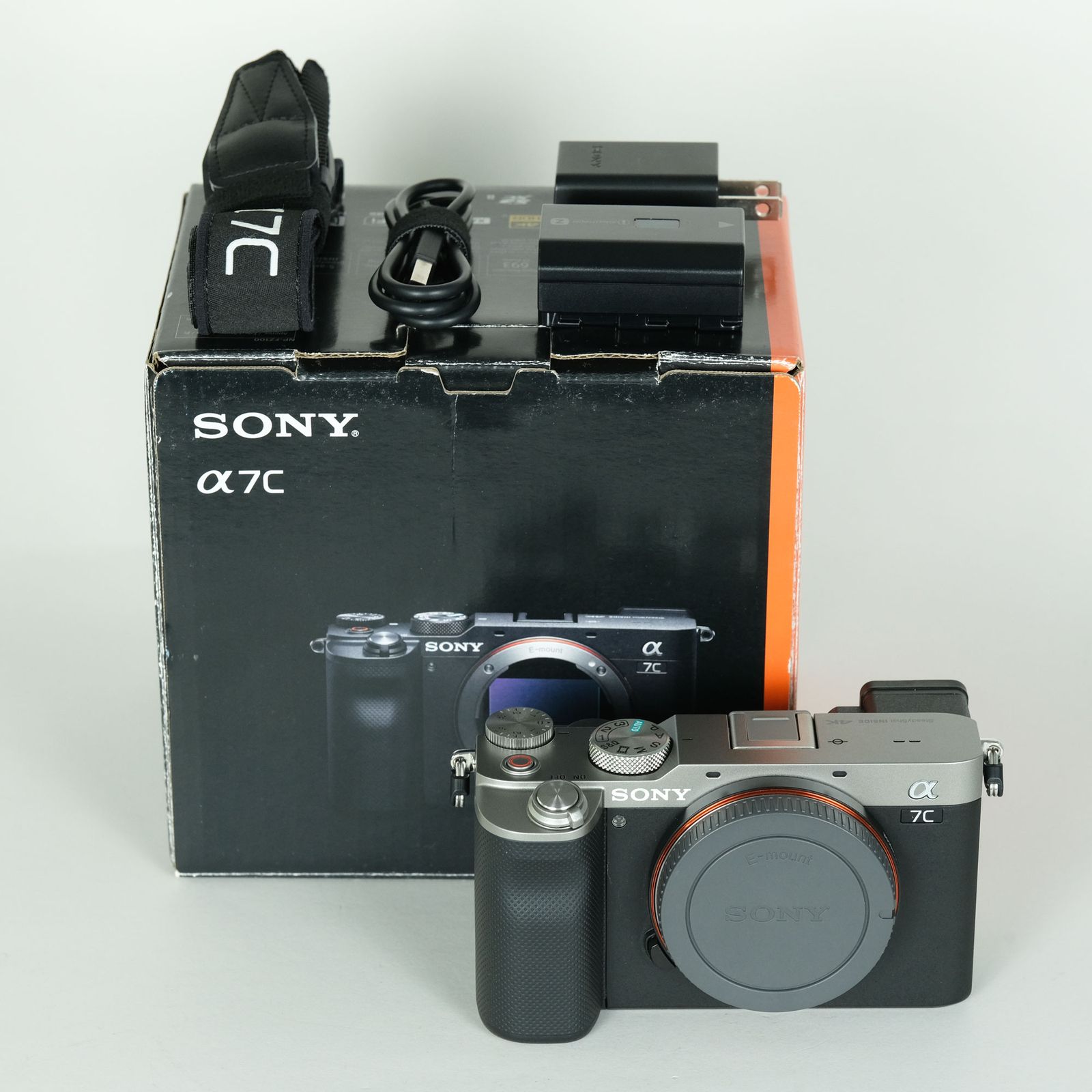 美品 | シャッター数4,450回] SONY α7C（ILCE-7C） [ボディ シルバー