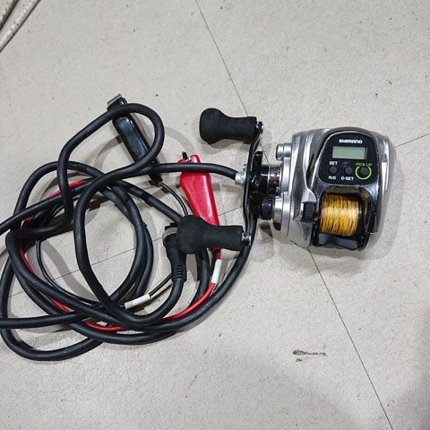 SHIMANO ForceMaster 401DH 電動リール② SHIMANO シマノ 14フォースマスター401DH 電動リール - メルカリ