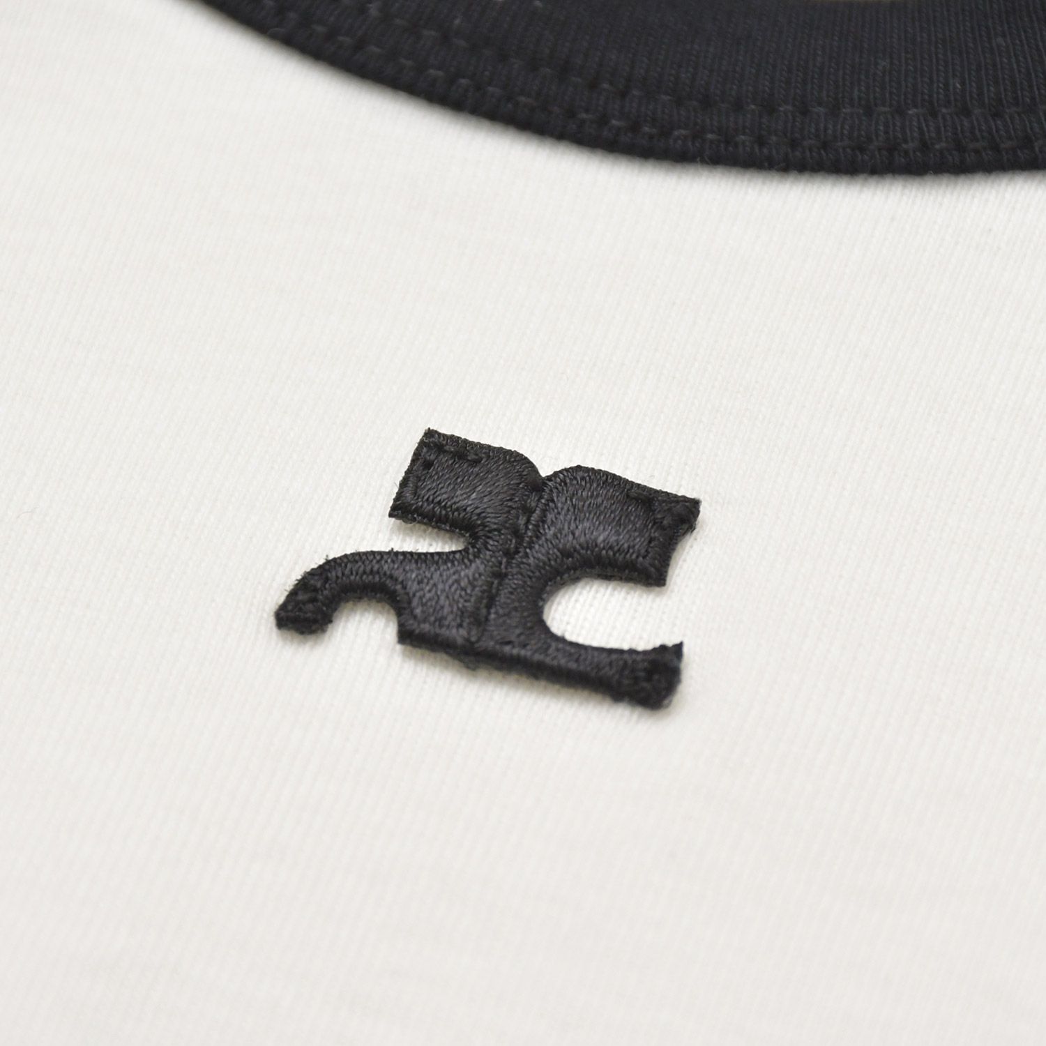 2回着用のみ美品 courreges コントラストトリム Tシャツ クレージュ 極美品 COURREGES クレージュ シグニチャー コントラスト リンガーT