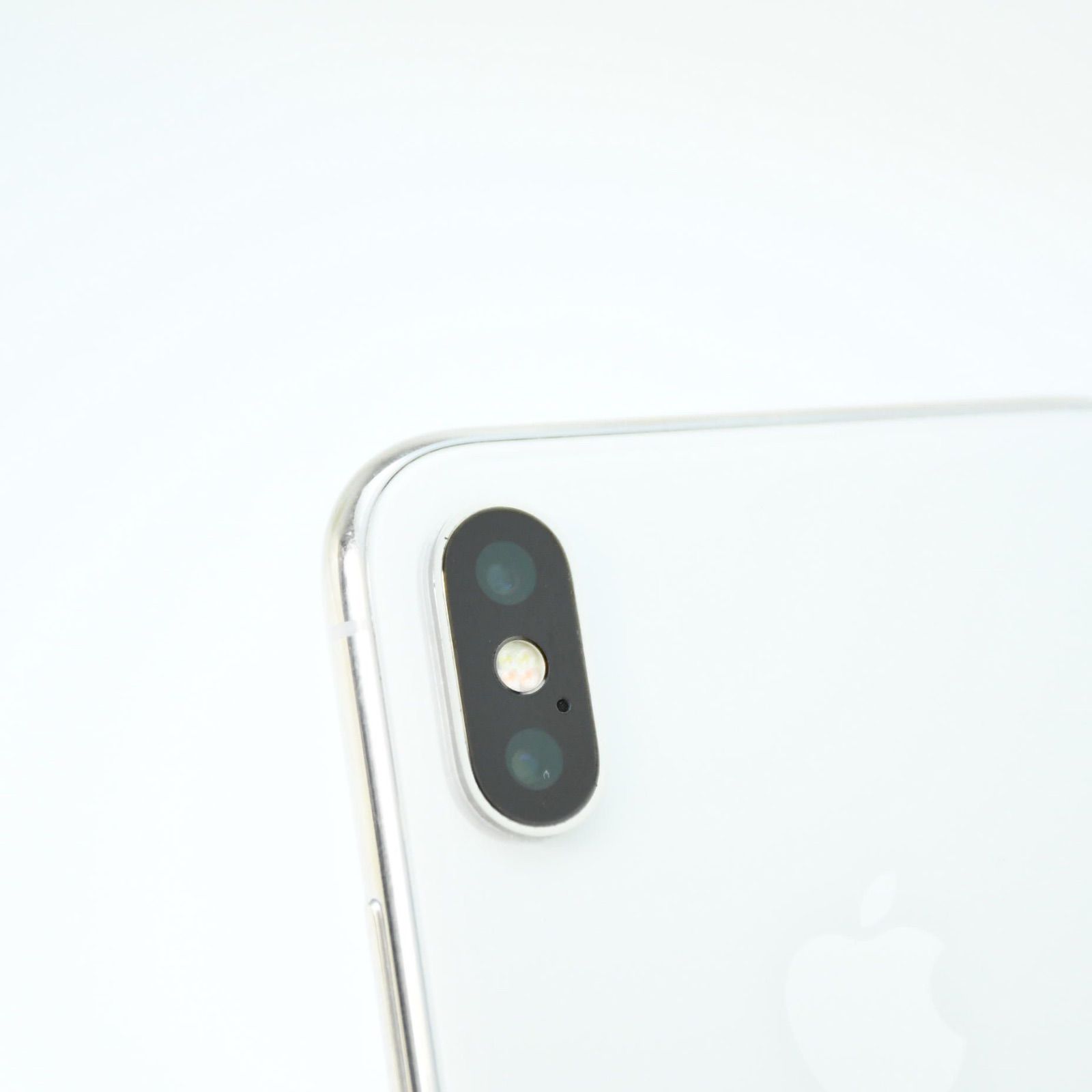 美品 iPhone X 64GB シルバー バッテリー100% SIMフリー - メルカリ