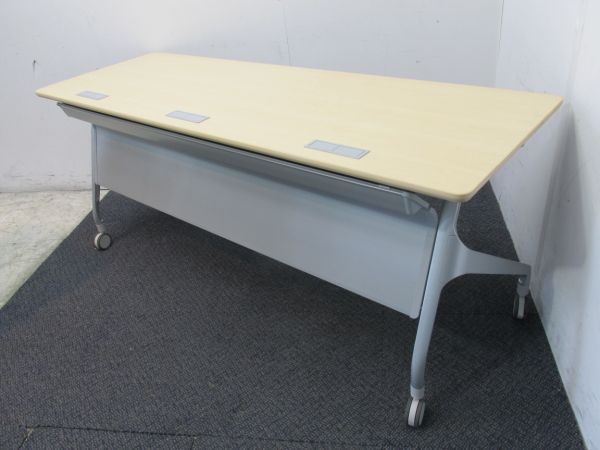 【中古品】コクヨ エピファイシリーズ 1800サイドスタックテーブル KTH-SW1001P1M ナチュラル