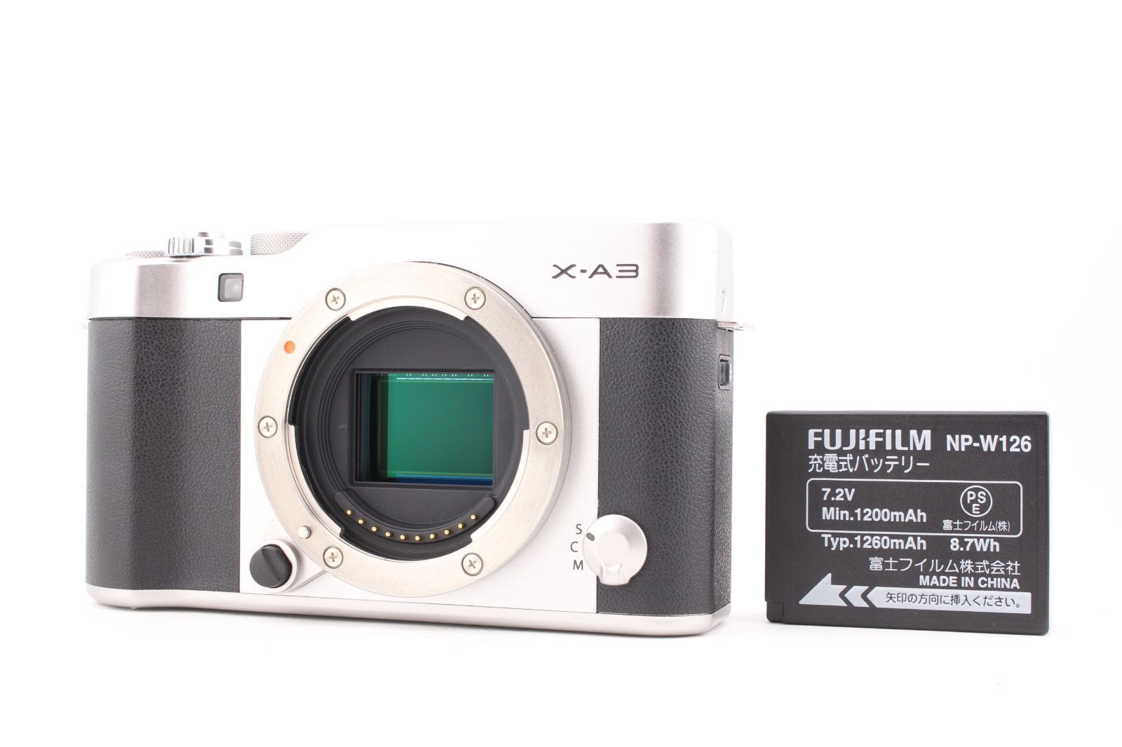 ★良品★富士フイルム FUJIFILM X-A3 ボディ シルバー★　M1514＃36