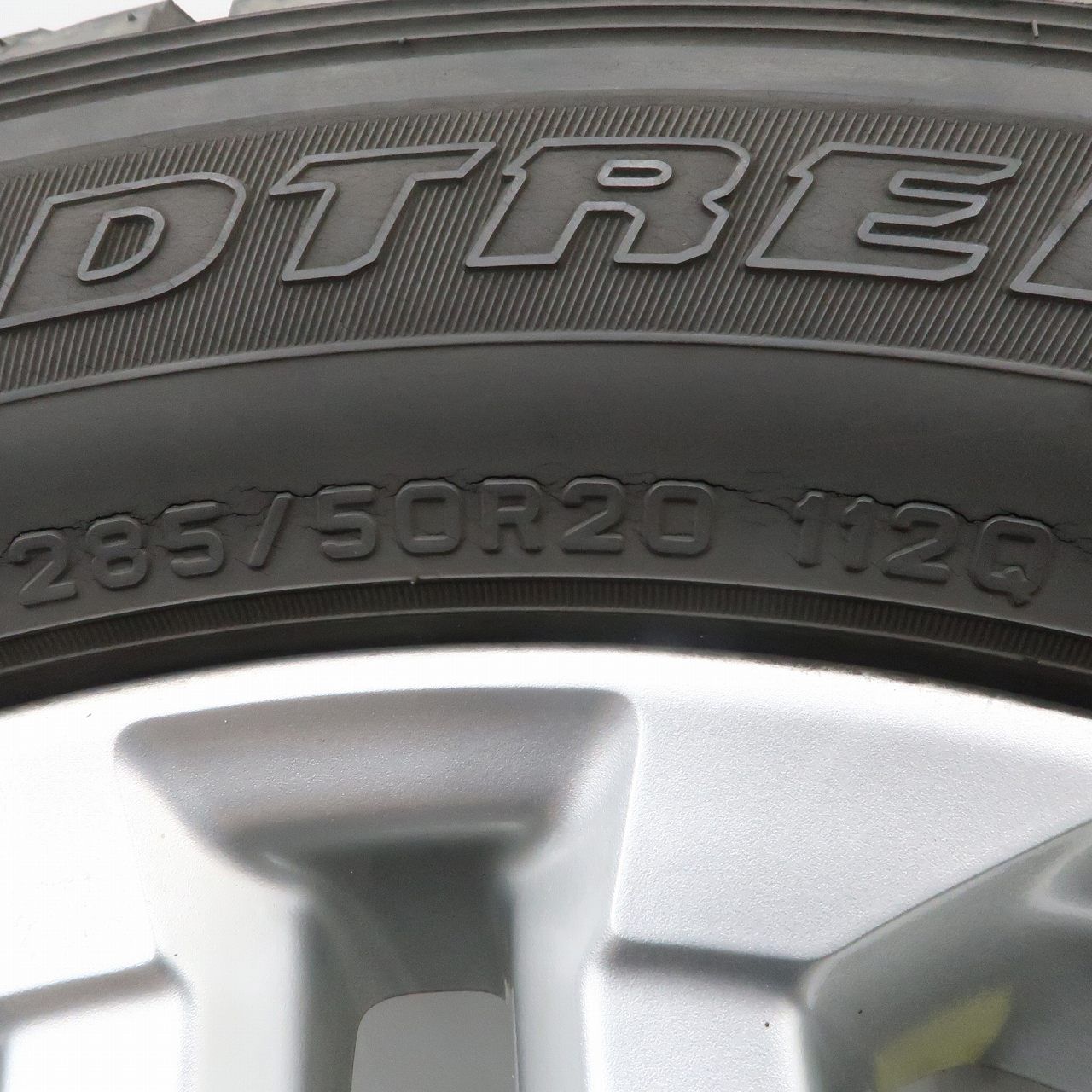 4本 トヨタ ランドクルーザー 200 ZX 純正 20インチ 8.5J +60 5H PCD