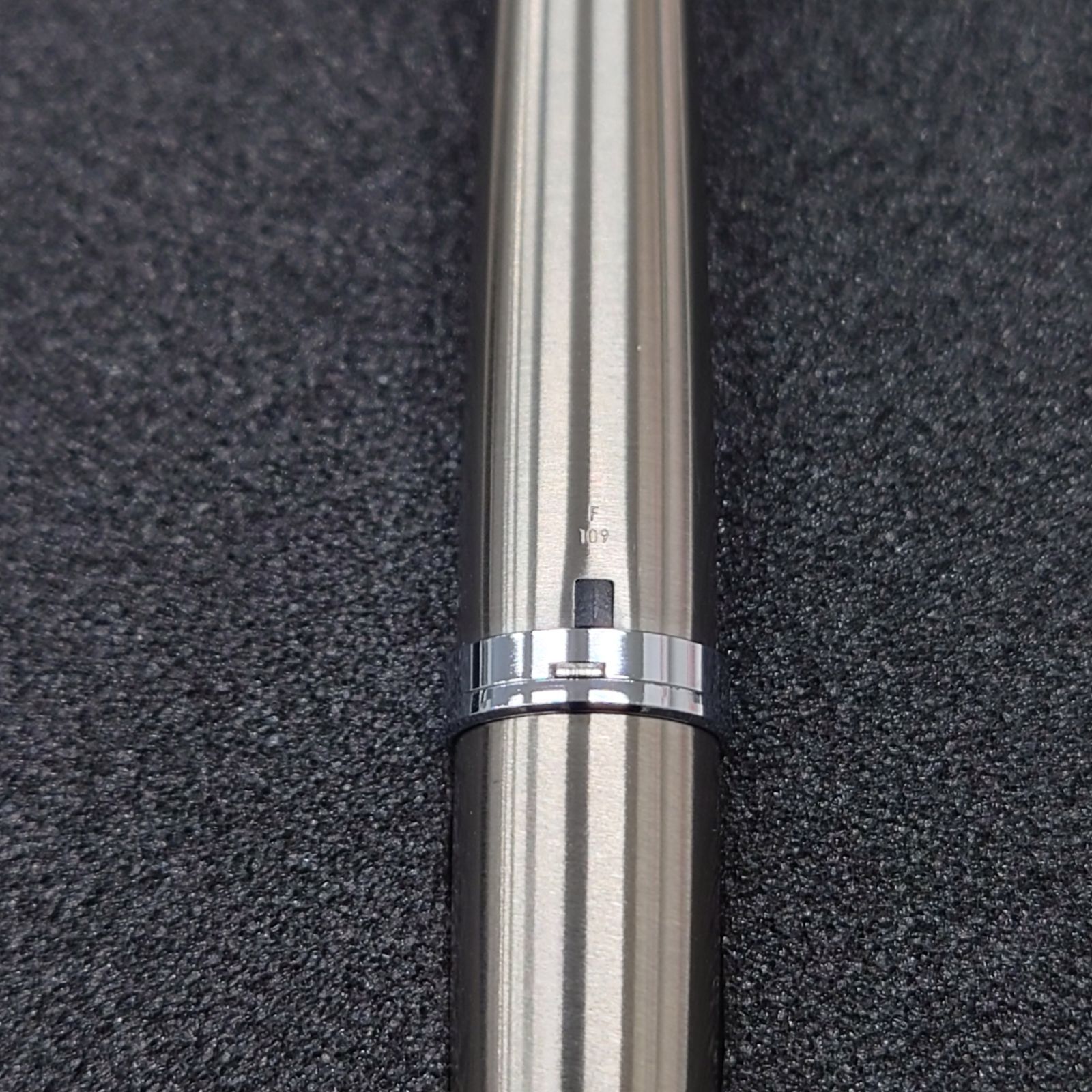 PILOT パイロット M90 F 細字 万年筆 PILOT（パイロット）万年筆 M90（F / 細字） 創立90周年記念 限定
