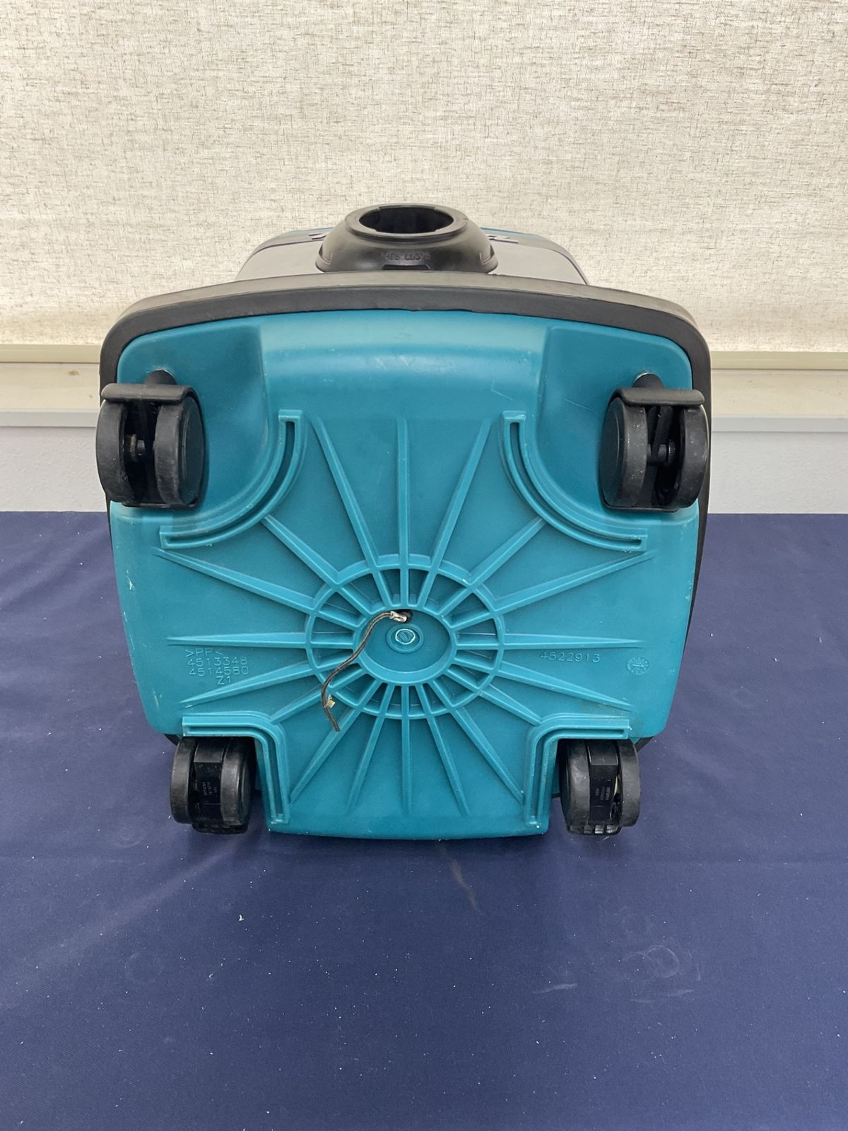 ☆マキタ(makita) 集じん機 乾式 484(P)【八尾店】 - メルカリ