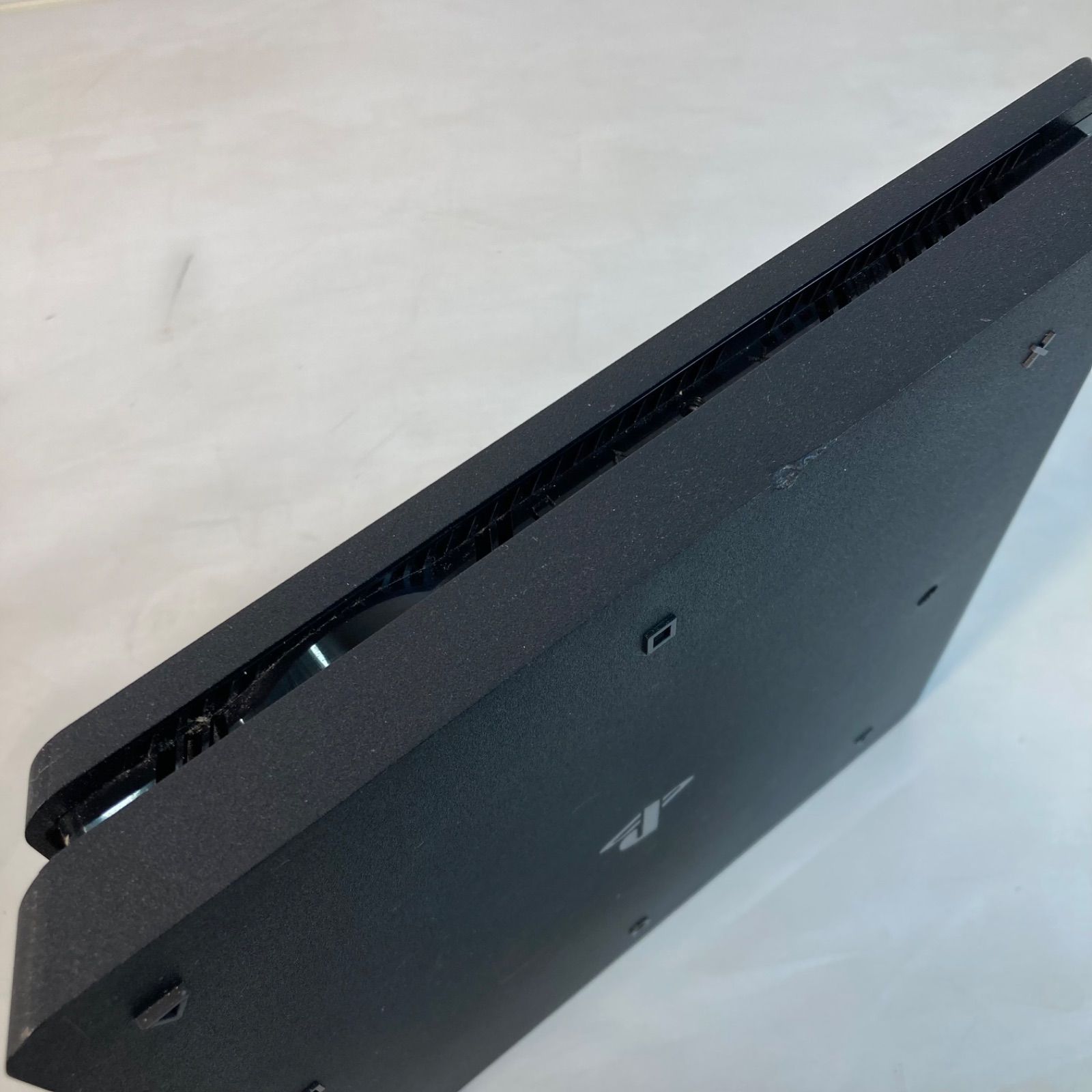 ジャンク】PS4 CUH-2000A 本体のみ - メルカリ