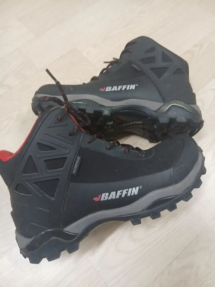 バックピン サン(SAN) 登山靴