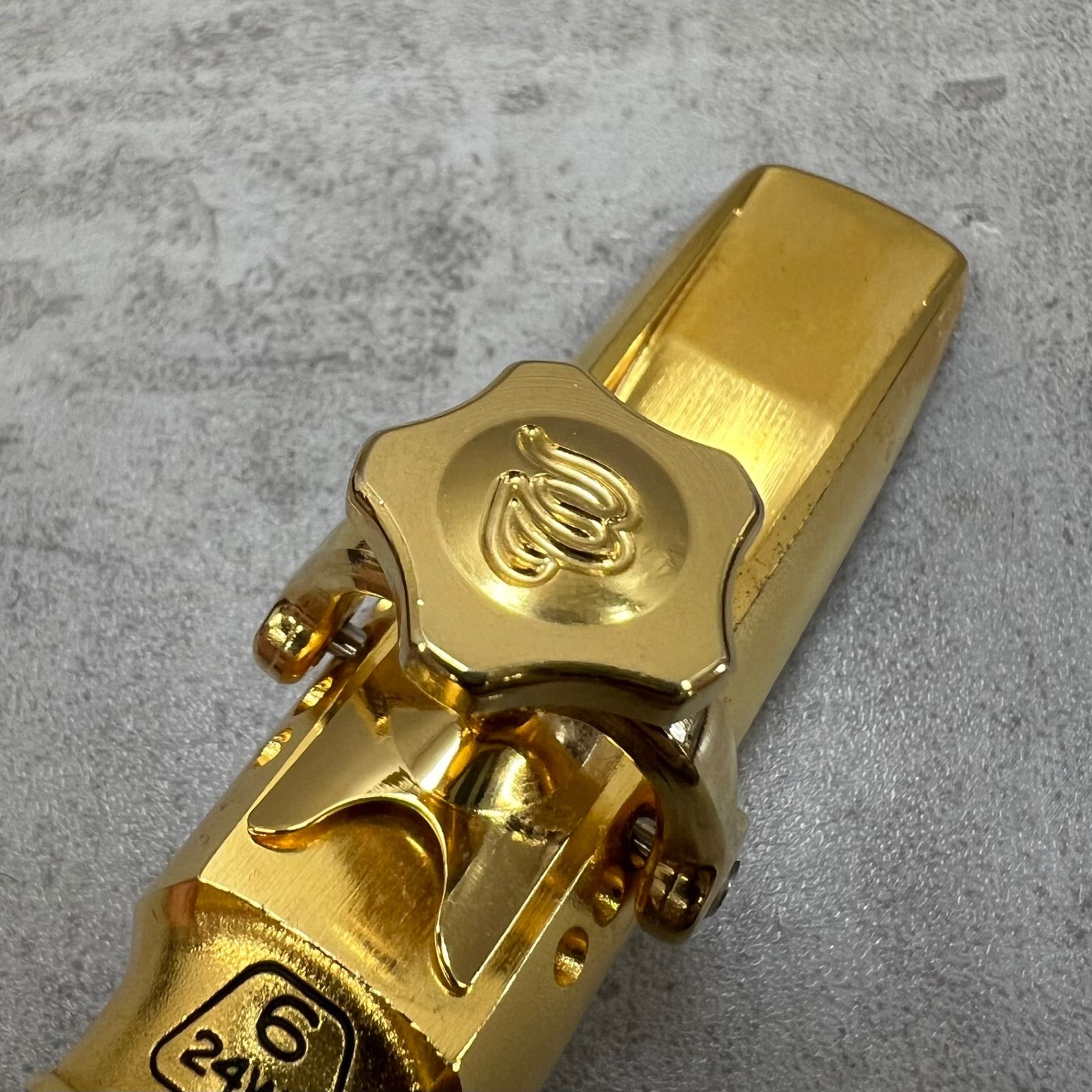 美品 セオワニ DURGA 5 Metal 6 アルトサックス用マウスピース 6 24W5