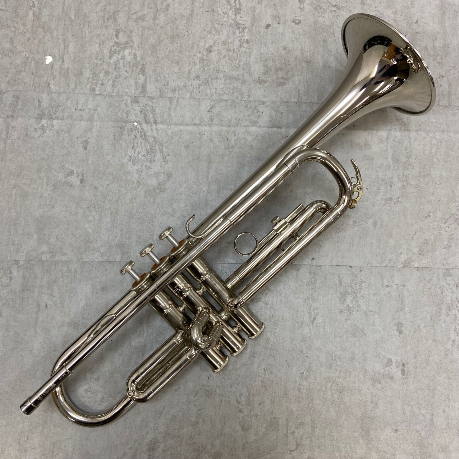 YAMAHA ヤマハ YTR-136 B♭トランペット trumpet 管楽器 Mボア