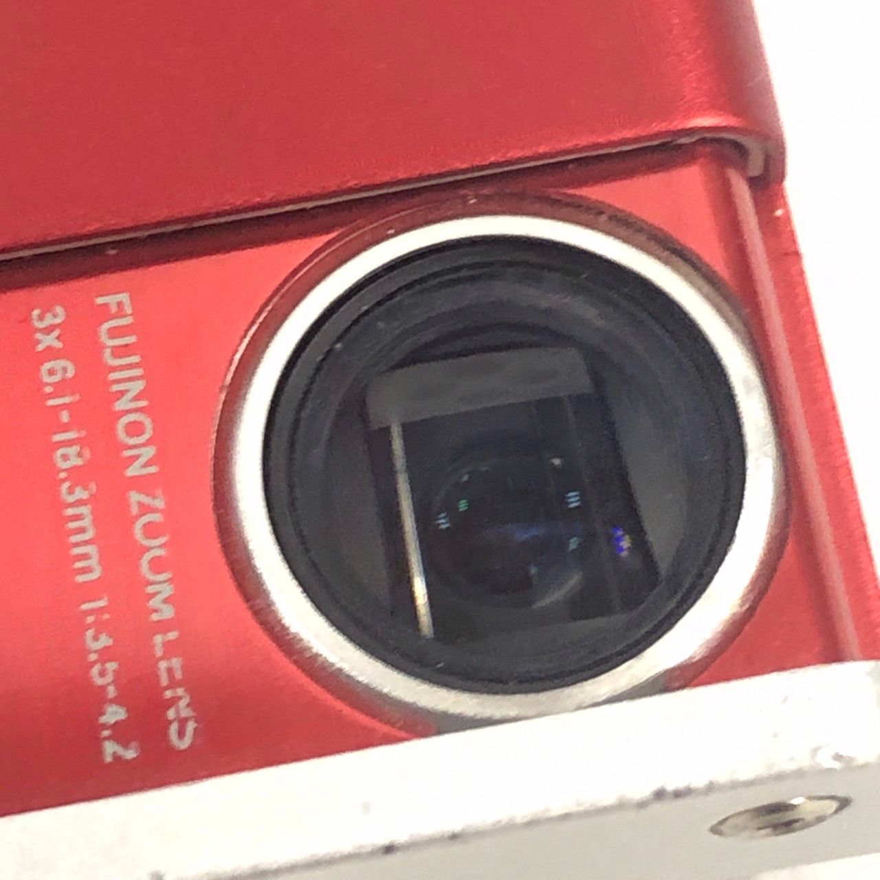 ☆FUJIFILM 富士フィルム コンパクトデジタルカメラ FinePix Z1 レッド