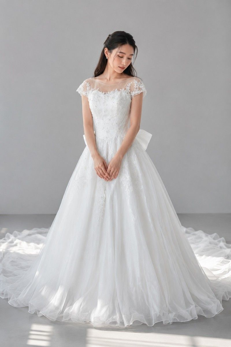 タカミブライダル TAKAMI BRIDAL マカナ Aライン ウェディングドレス ホワイト 白 ファーストオーナー チュール バックリボン オーガンジー