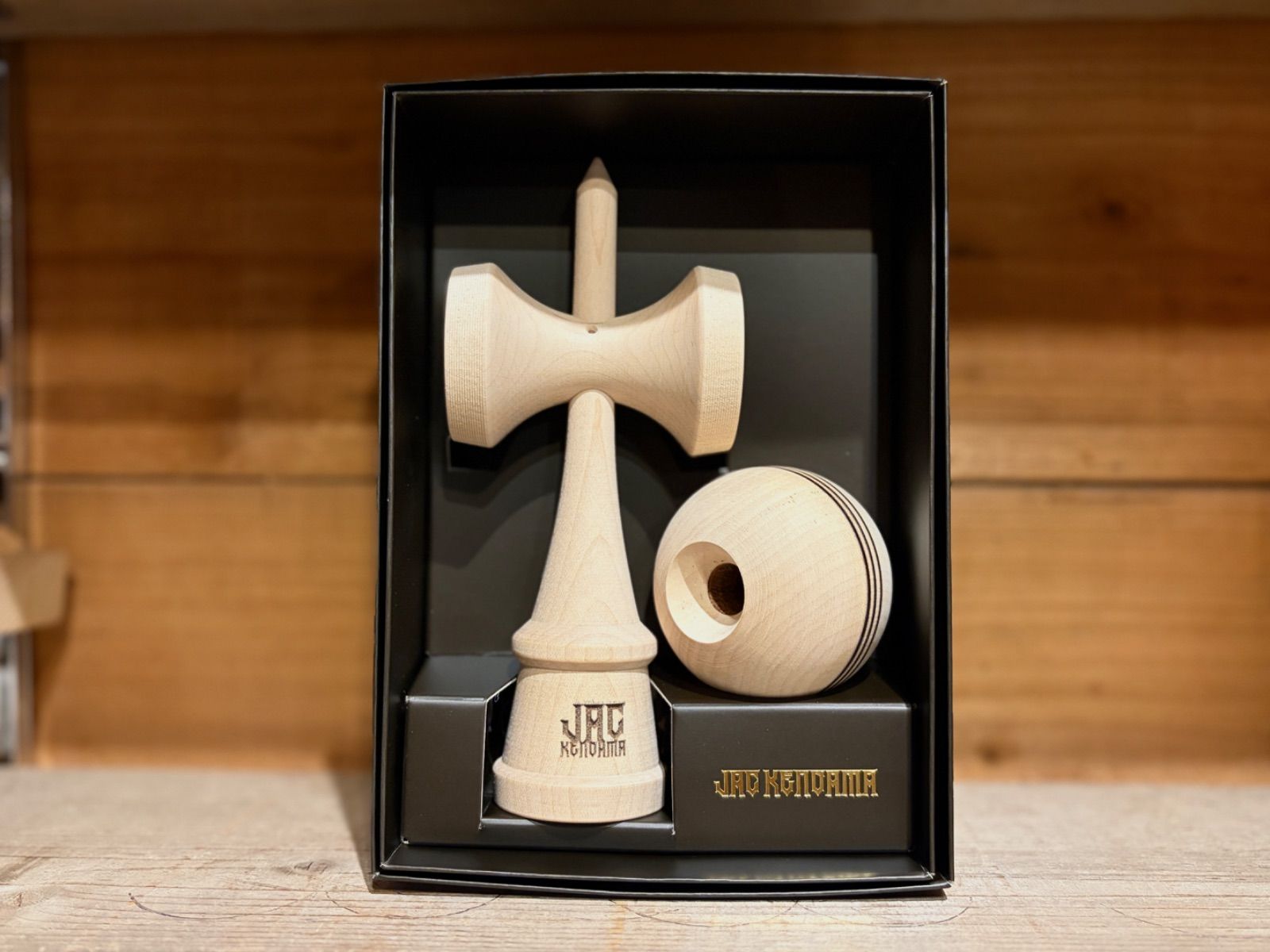 JAC KENDAMA MIZUNO BAT MAPLE　CORE shape けん玉