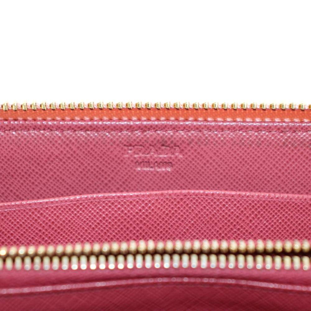 プラダ PRADA 長財布 ラウンドファスナー 小銭入れ レザー ピンク