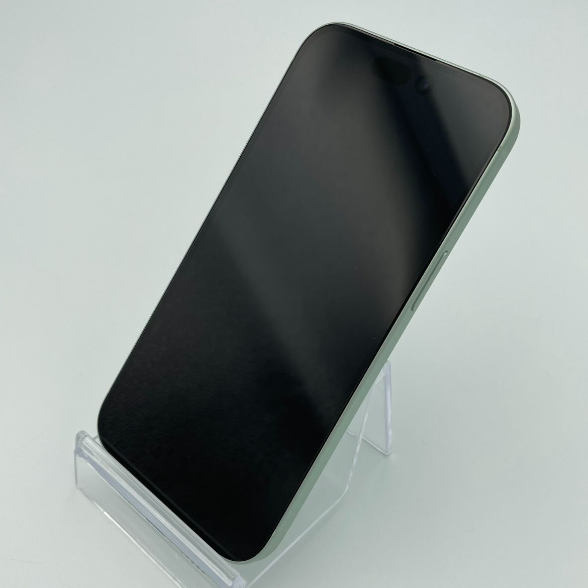 iPhone 15 128GB Green SIMフリー バッテリー94% - メルカリ