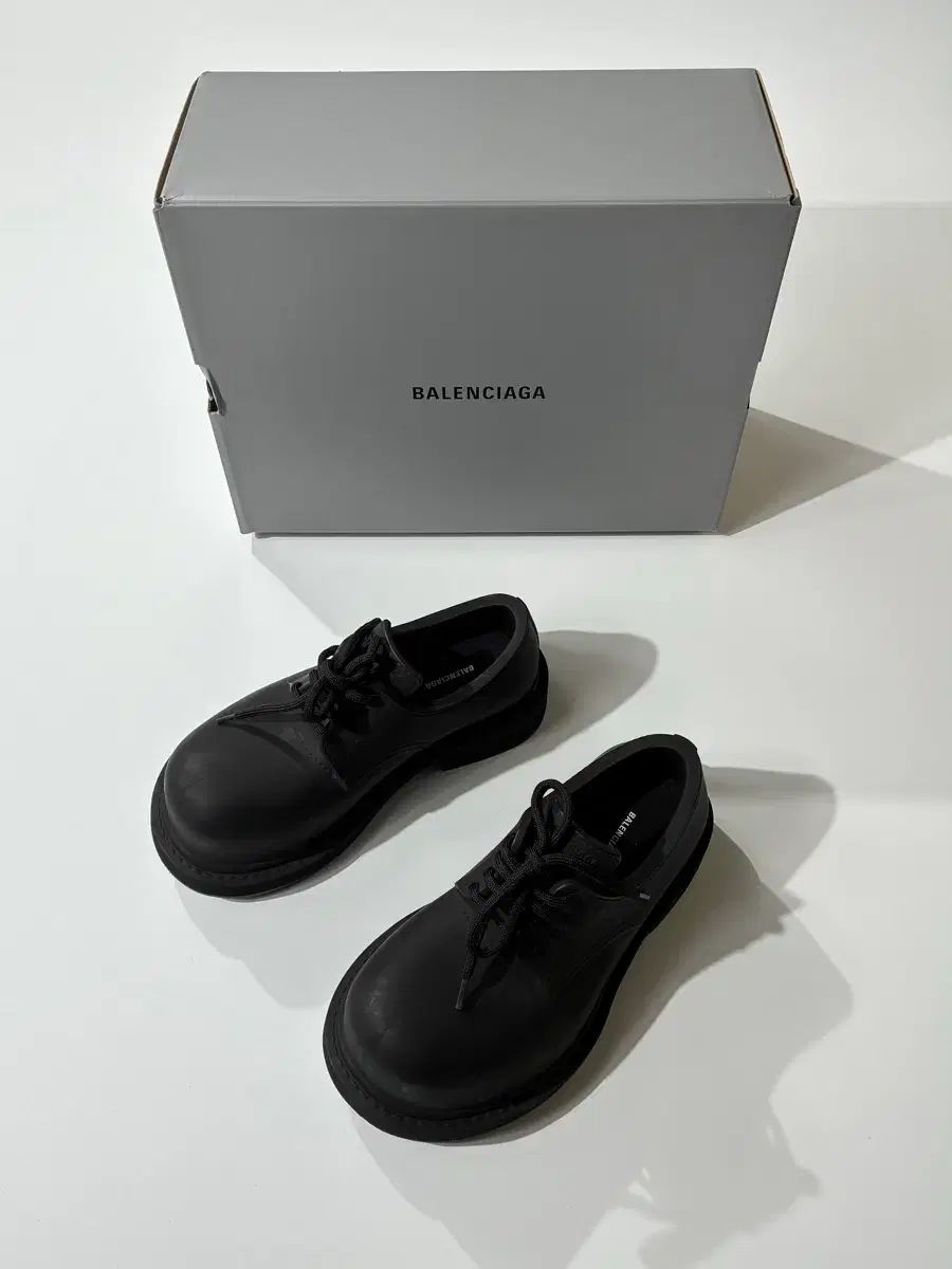 BALENCIAGA ステロイドダービー シューズ バレンシアガ 【公式通販】