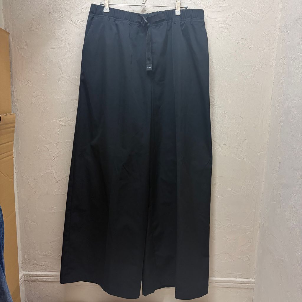 HYKE ハイク 25SS TASLAN TWILL WIDE LEG PANTS ワイドパンツ ブラック