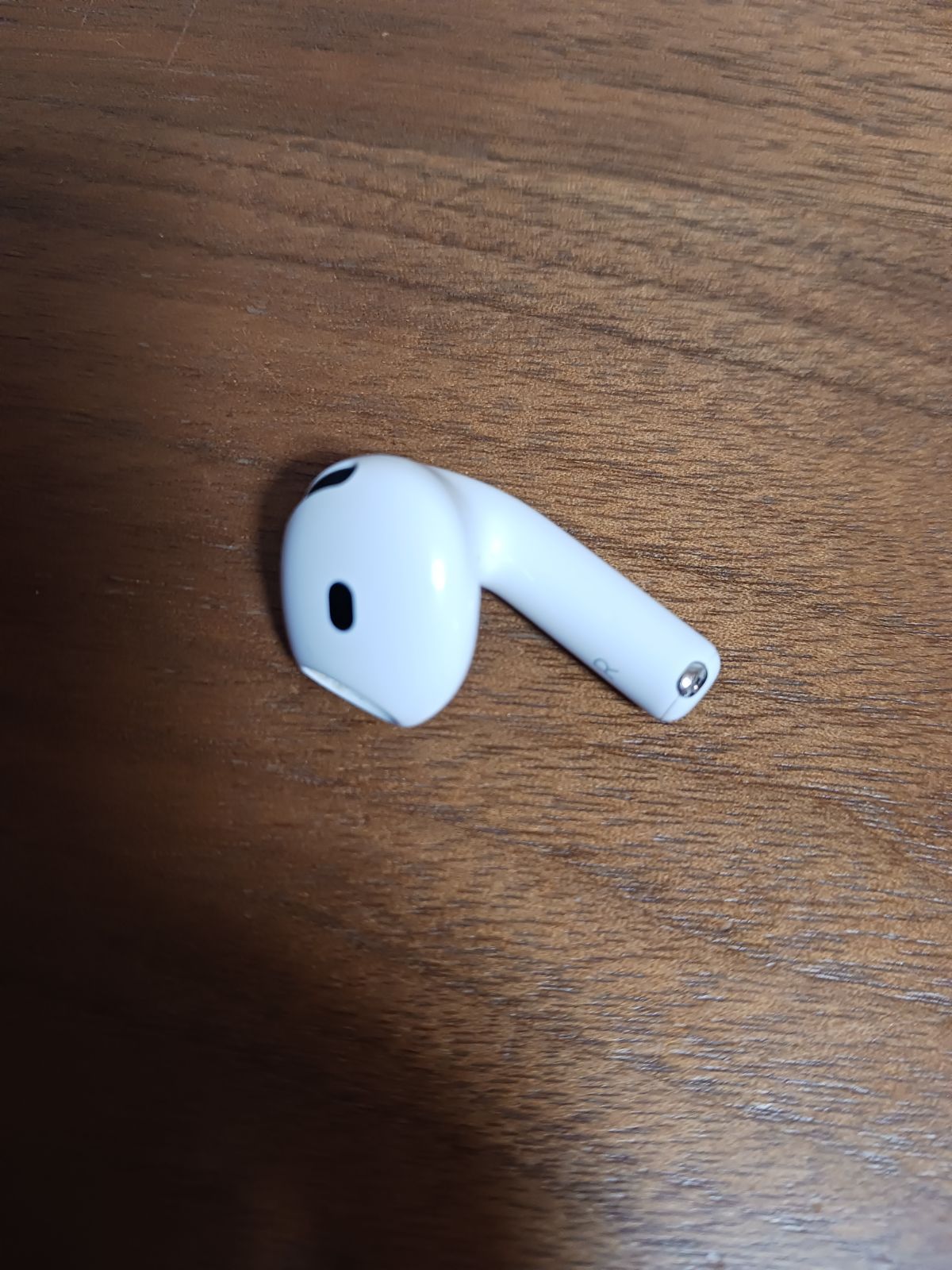 正規品）Apple AirPods 4世代 片耳 R片方 右耳 ノイズキャンセリング