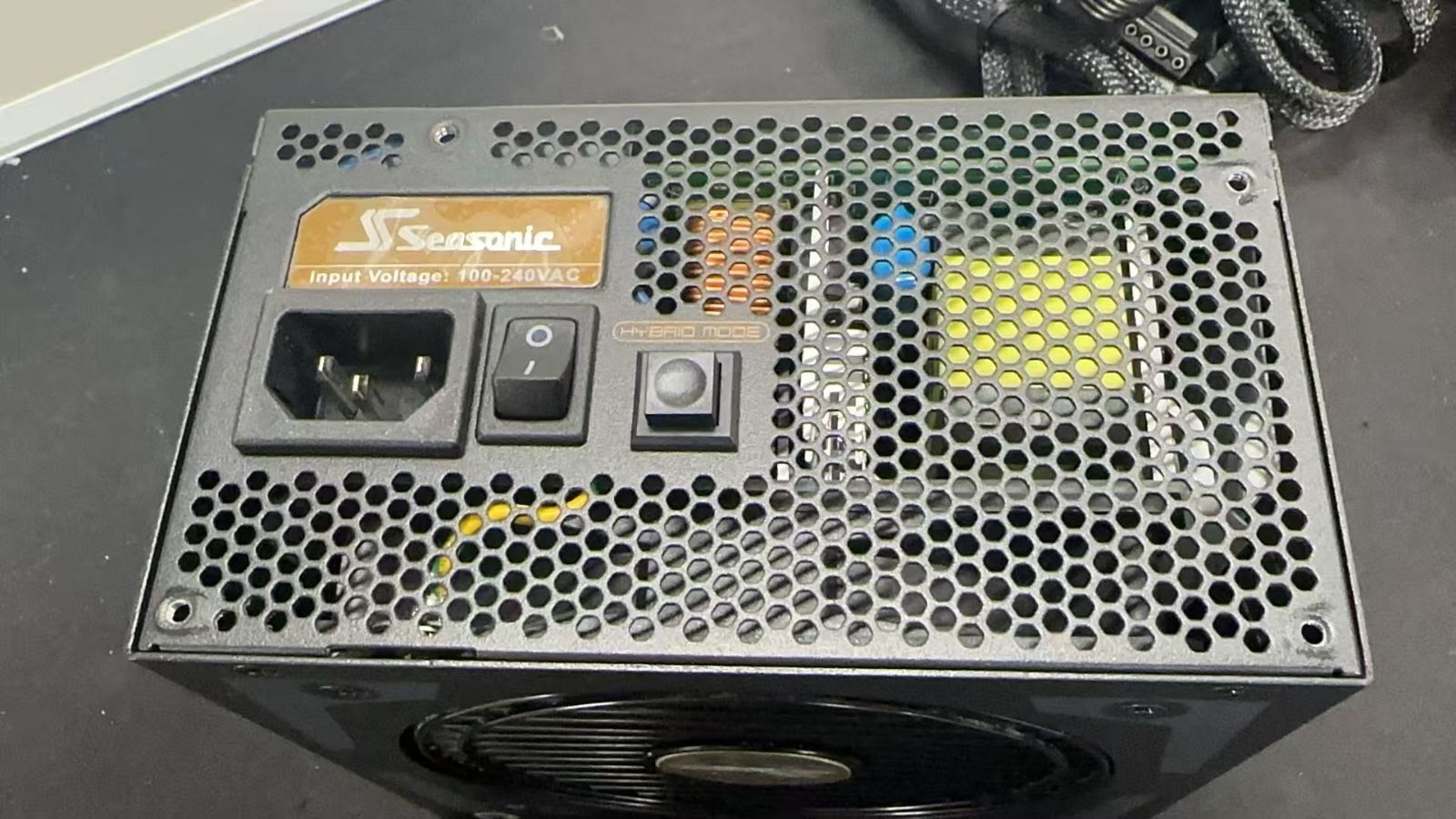 PCパーツ Seasonic SSR-850FX FOCUS Plus 850W 80PLUS Gold 電源