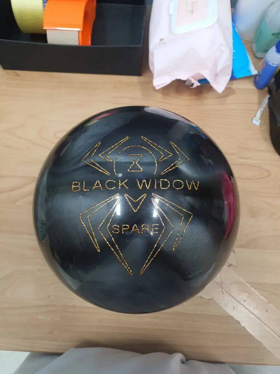 中古ボーリングボール 13p トゥーフィンガー black widow（ブラックウィドウ） スペア