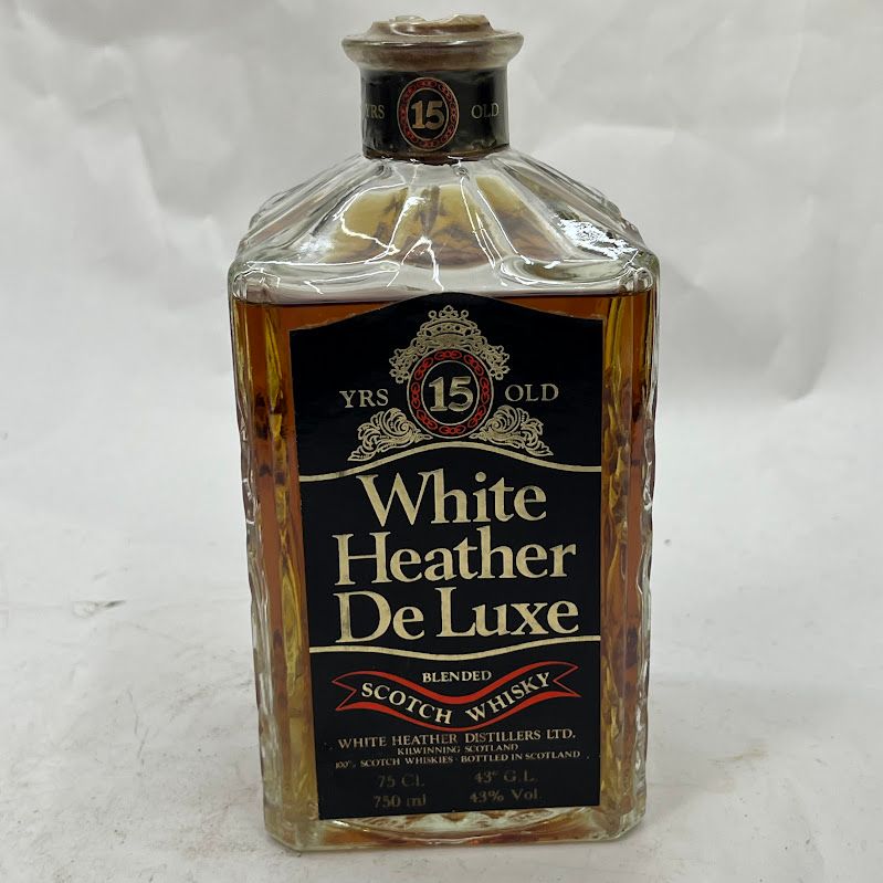 【未成年の飲酒は法律で禁じられています】ホワイト・ヘザー デラックス 15年750ml43度