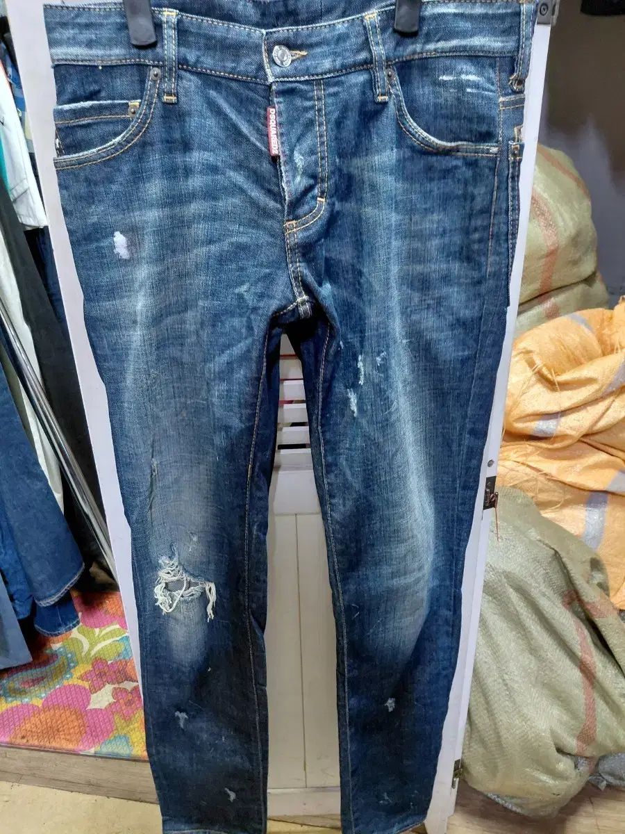 DSQUARED2 デニム ズボン 32 12,384円