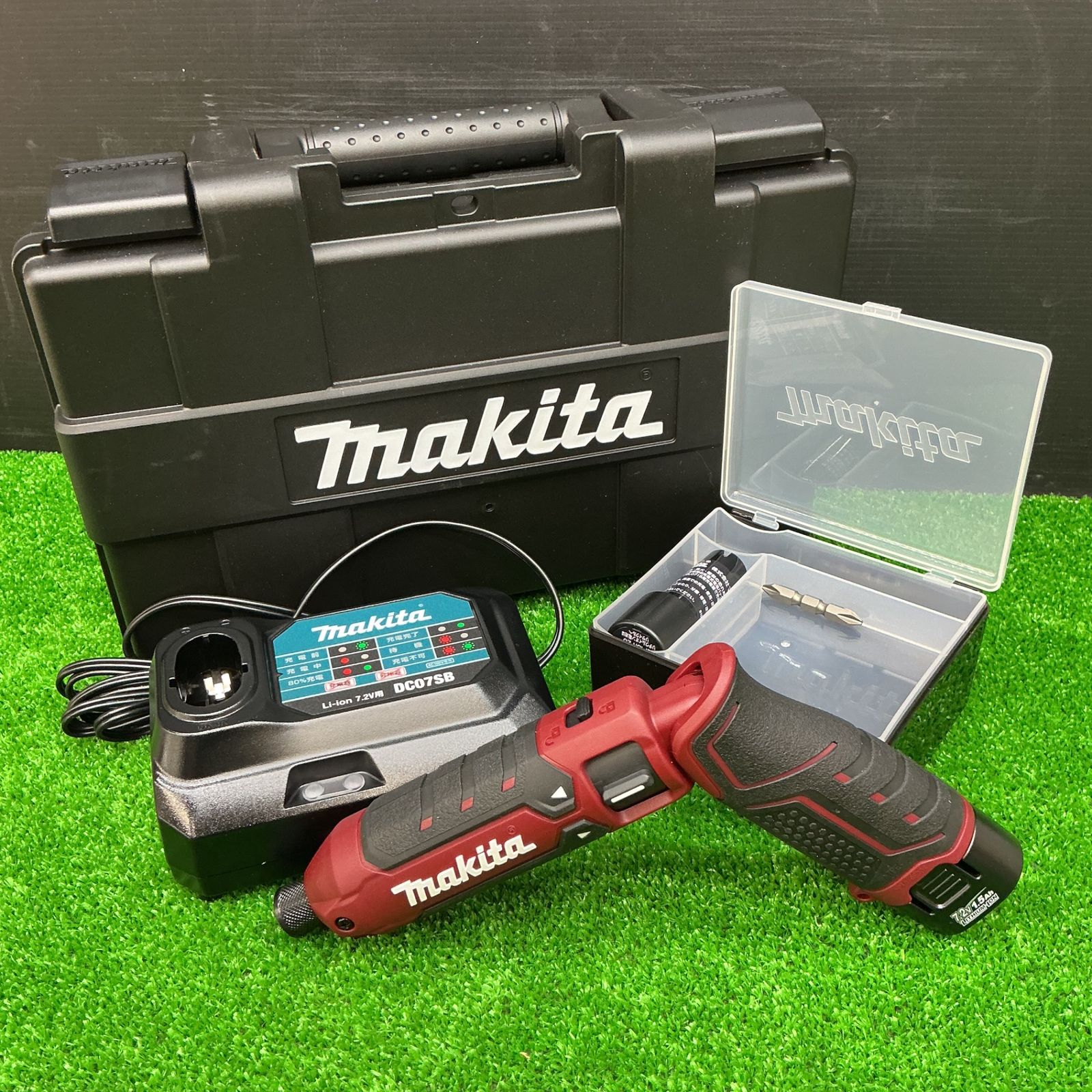 【未使用】★マキタ(makita) 7.2V コードレスペンインパクトドライバ TD023DHXAR【電材館越谷店】