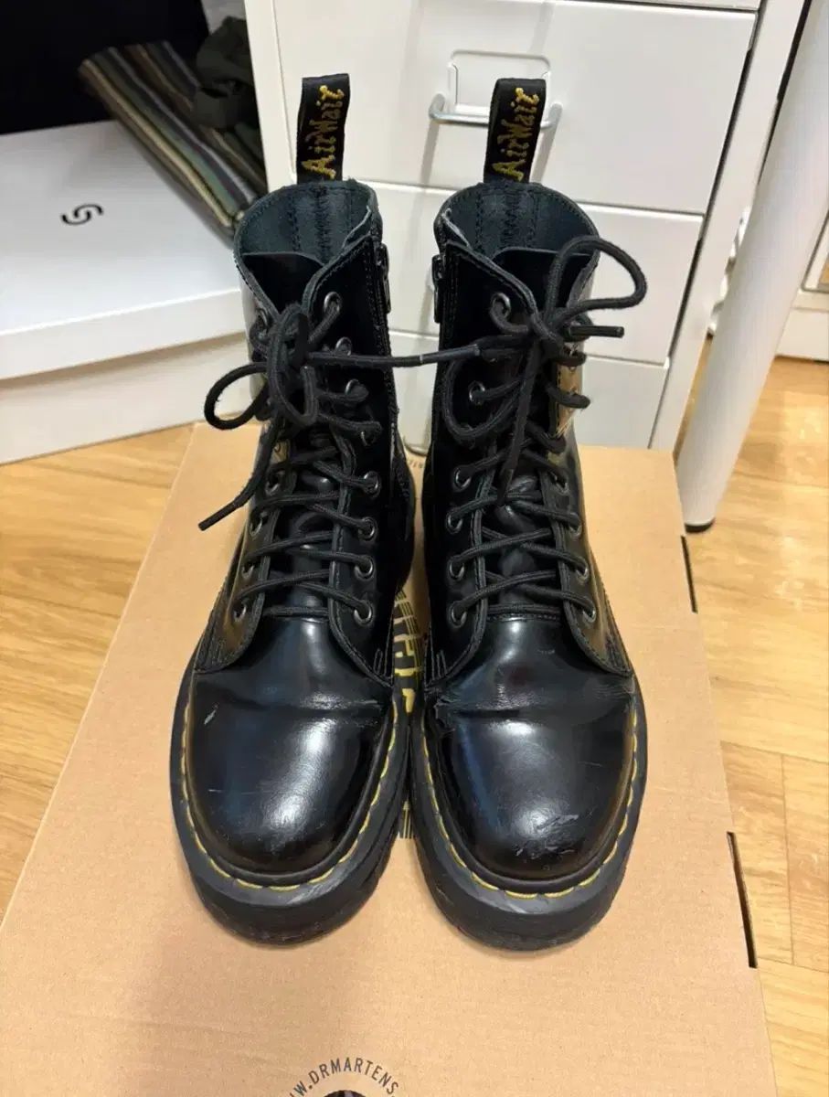 DR. MARTENS ドクターマーチン ジェイドン ブラック フラットフォーム ブーフ