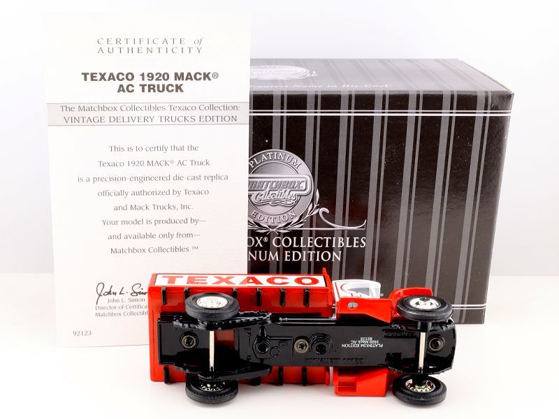 Matchbox Collectibles 1920 Mack AC Truck Texaco マッチボックス海外
