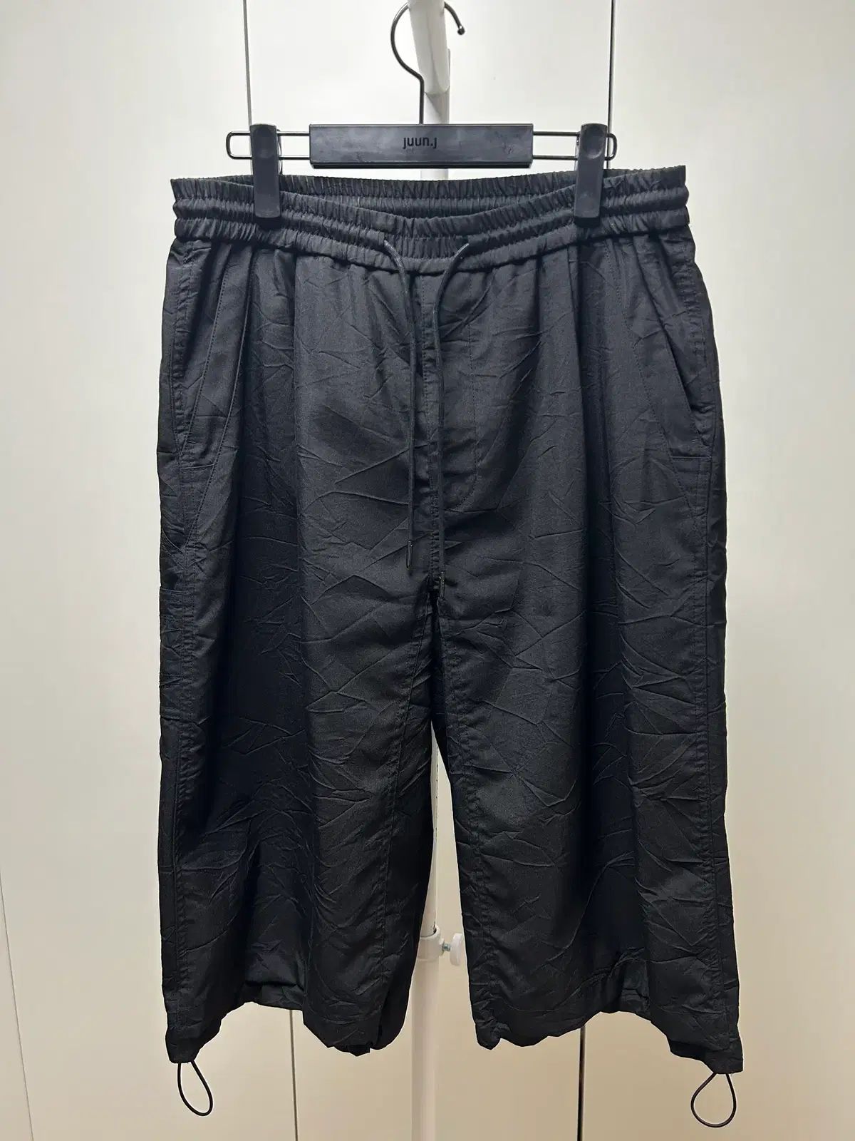 ジュンジェイ リンクル ポリウール バミューダ パンツ ブラック 46 サイズ 出品 42,428円
