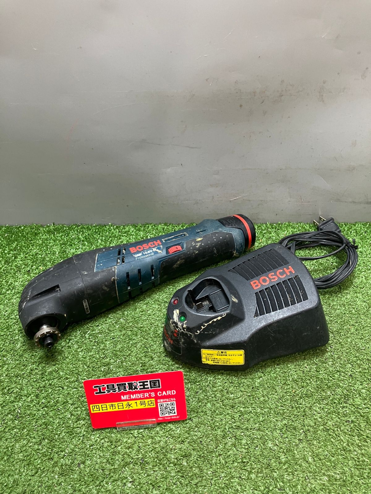 【中古品】【0936】BOSCH(ボッシュ) 10.8vバッテリーカットソー マルチツール (本体のみ) GMF10.8V-LI型　ITMJBYC73MDC