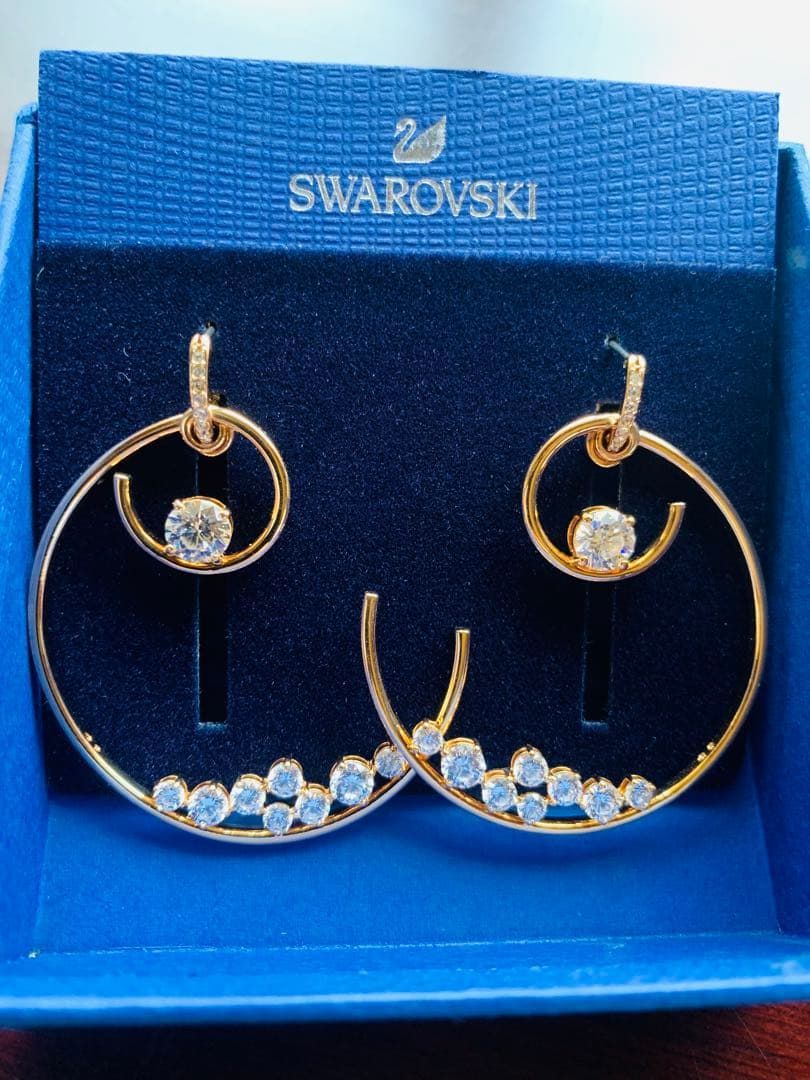 スワロフスキー Swarovski North フープピアス 3way