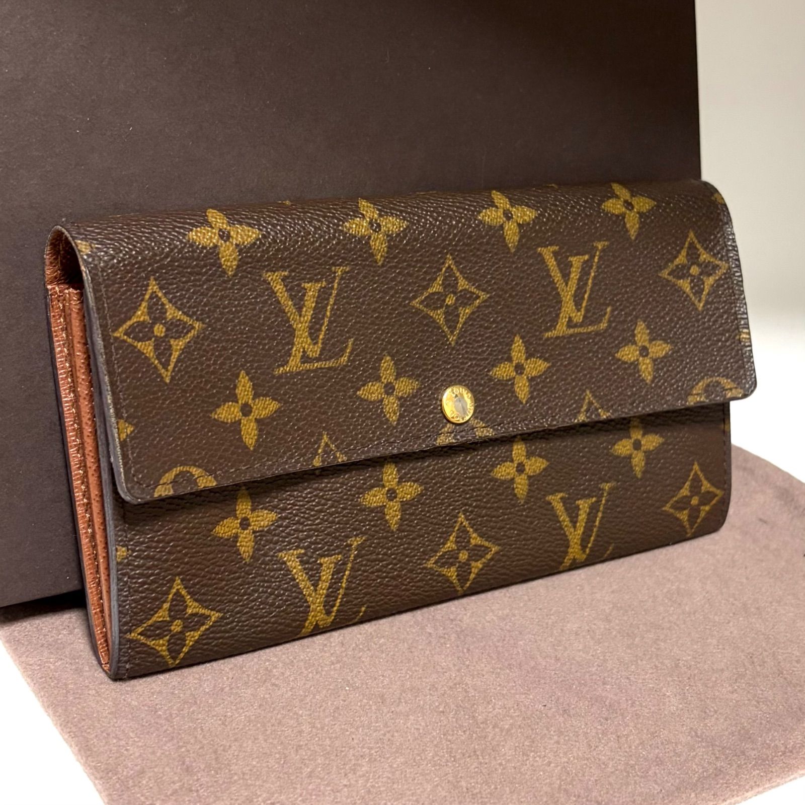 f96 ポルトフォイユ サラ　旧型　Louis Vuitton ルイ ヴィトン 　2つ 折り　二つ折り　フラップ ボタン 式　長 財布　ウォレット　モノグラム