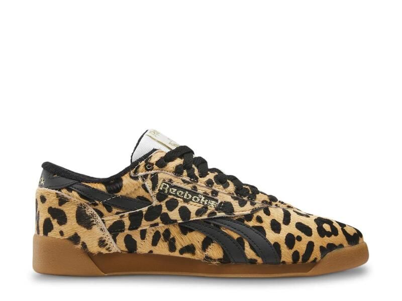 リーボック レディース シューズ スニーカー ReebokFreestyle Lo Sneaker Womens Tan Cheetah Print タン