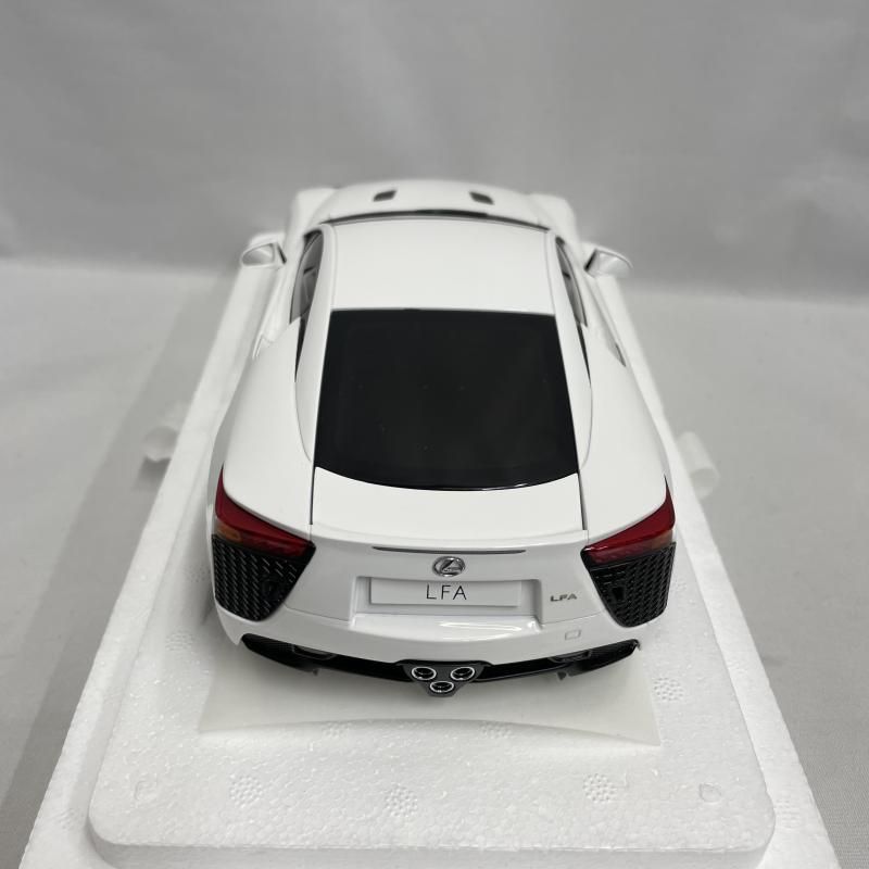 中古】1/18 ﾚｸｻｽ LFA(ﾎﾜｲﾃｽﾄ・ﾎﾜｲﾄ)[79] - メルカリ